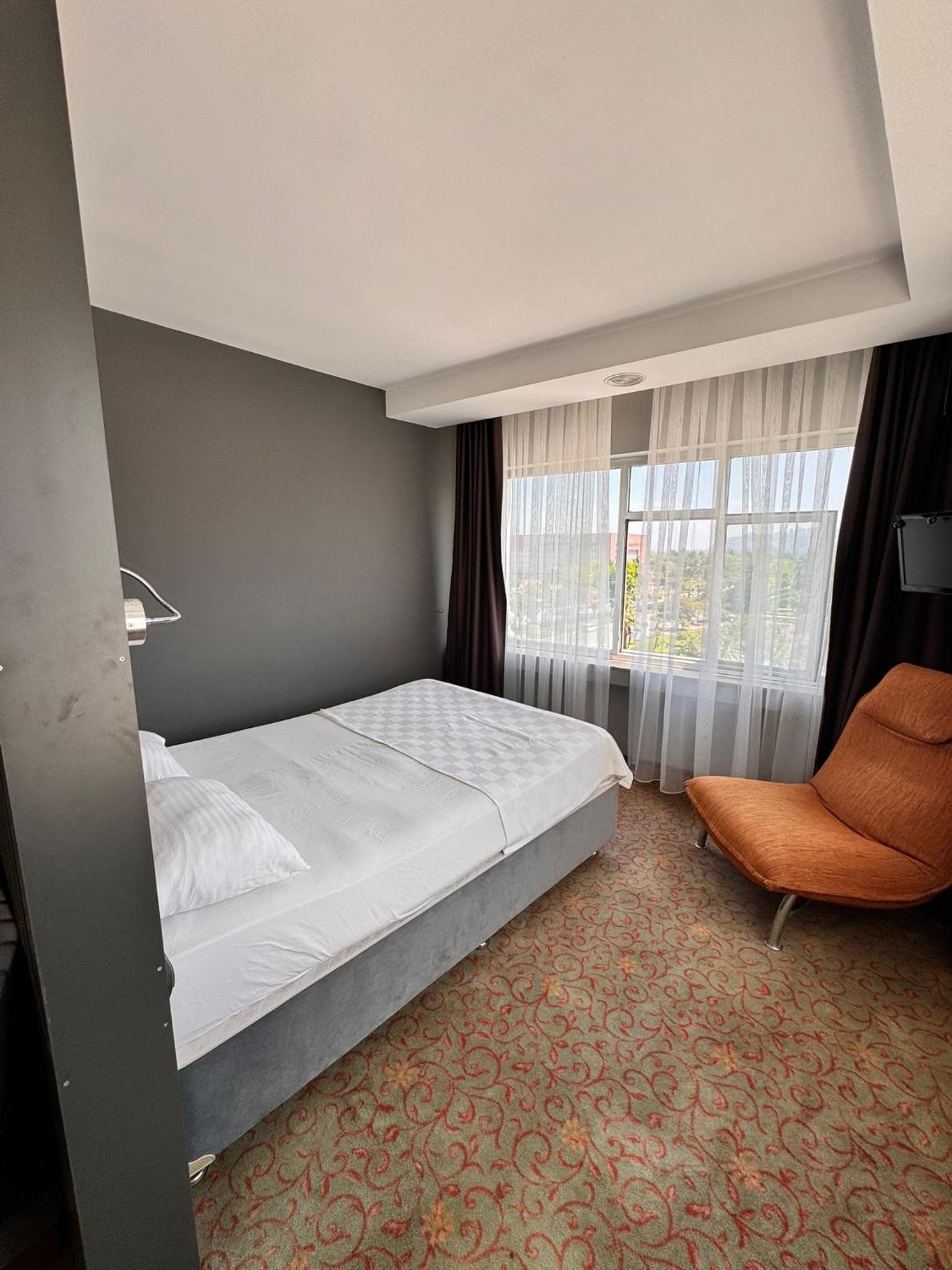 Junior Suite with Sea View - Photo 1