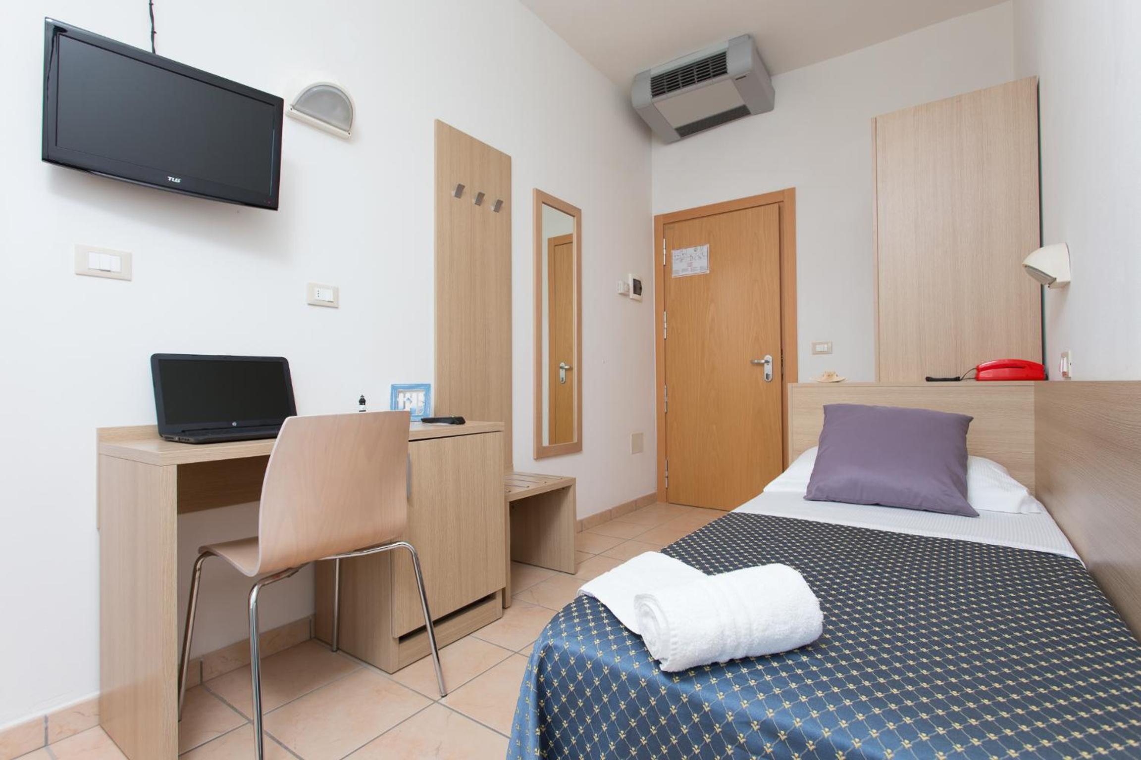 Standard Single Room photo 1