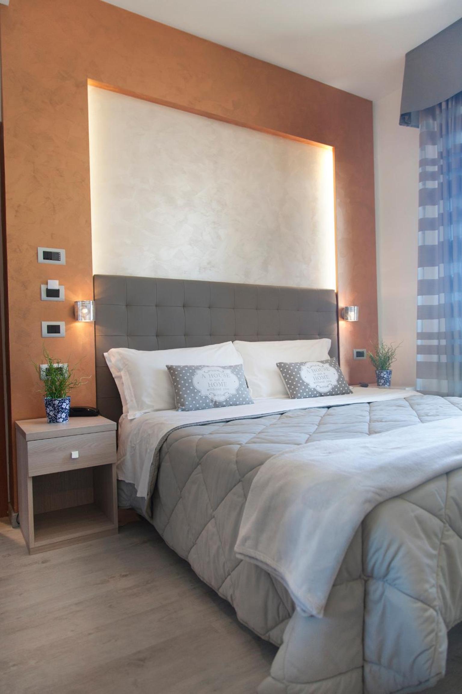 Basic Double Room - Photo 1
