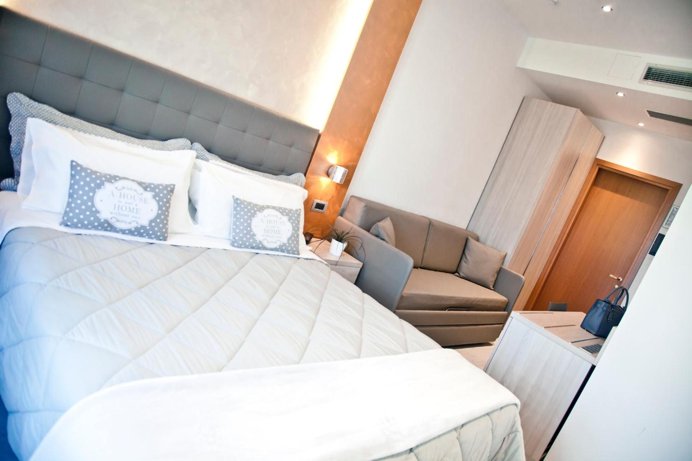 Comfort Quadruple Room - Photo 4