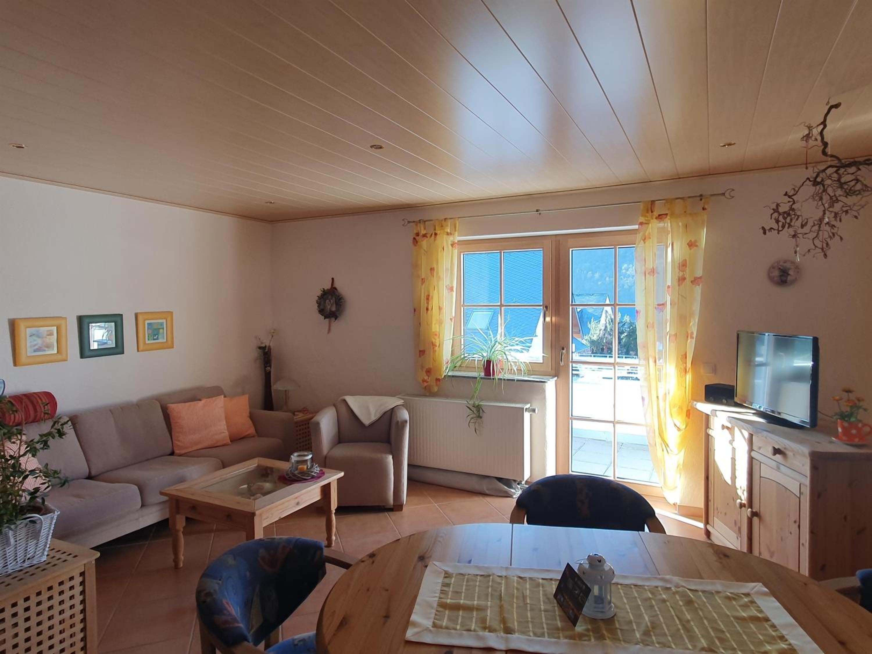 Apartment with Balcony photo 2