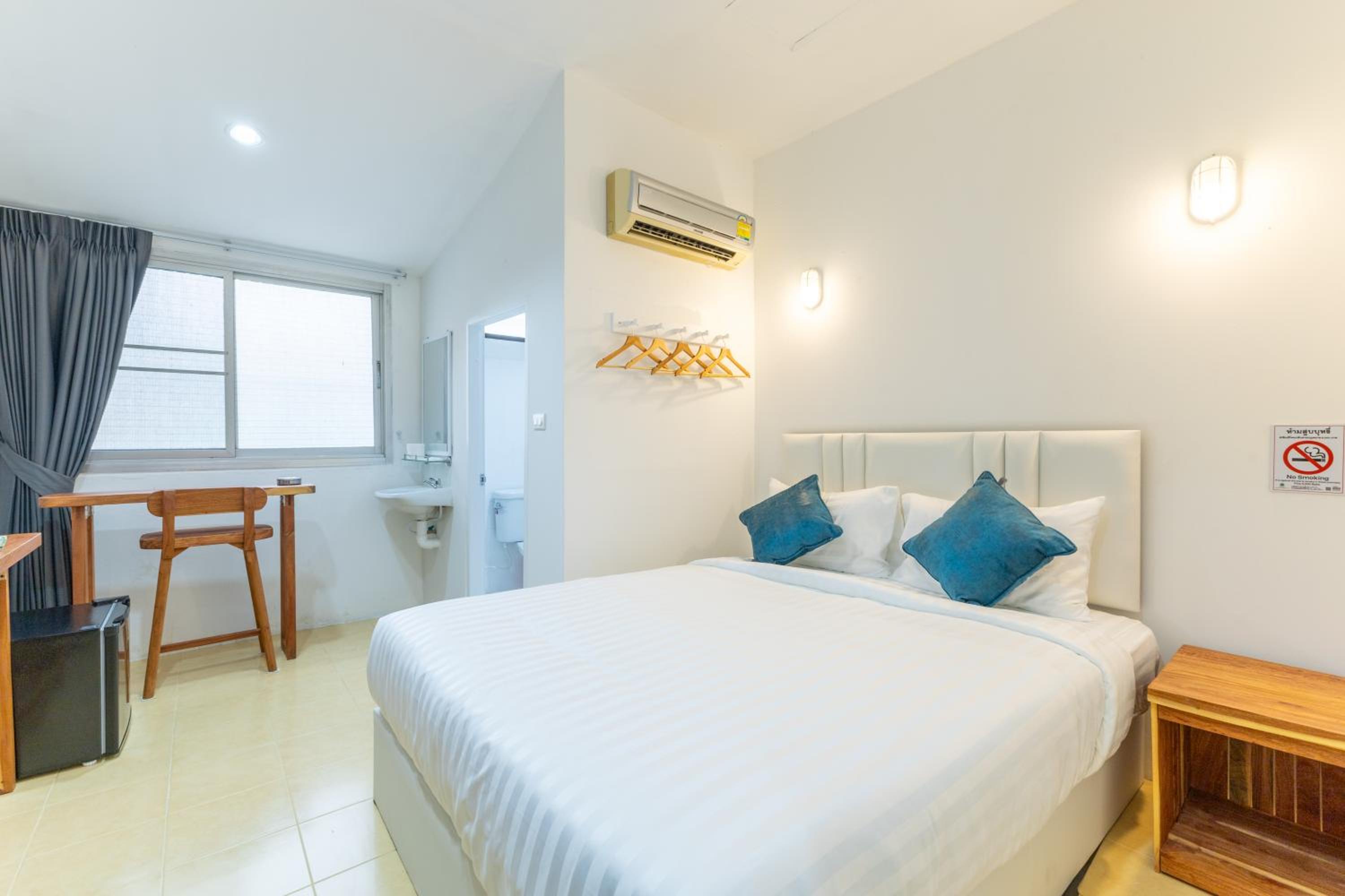 Standard Double Room photo 1