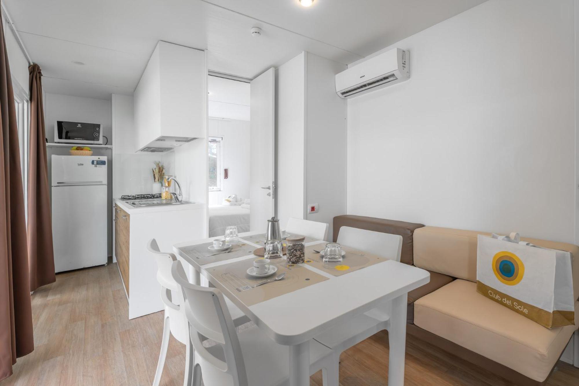 Mobile Home Deluxe Family