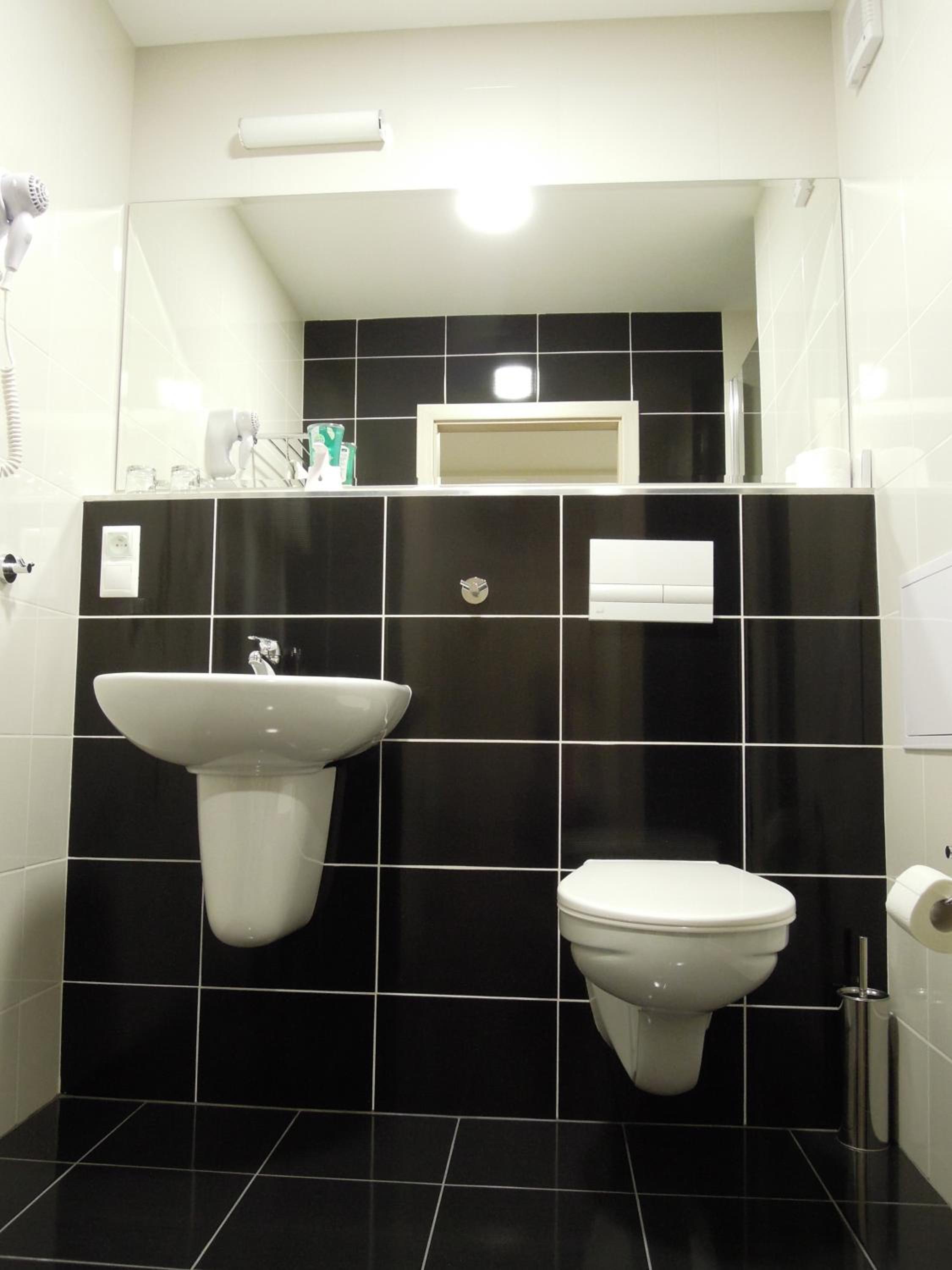 Business Double Room - Photo 2