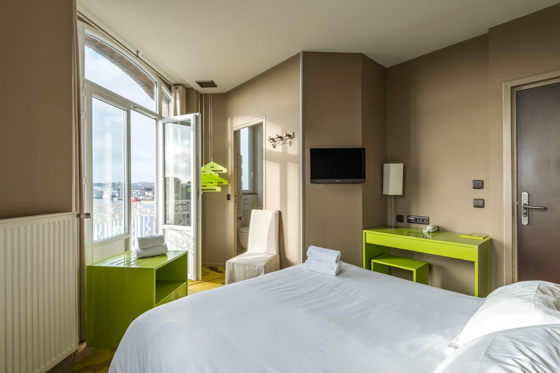 Confort Room - Harbor View photo 3