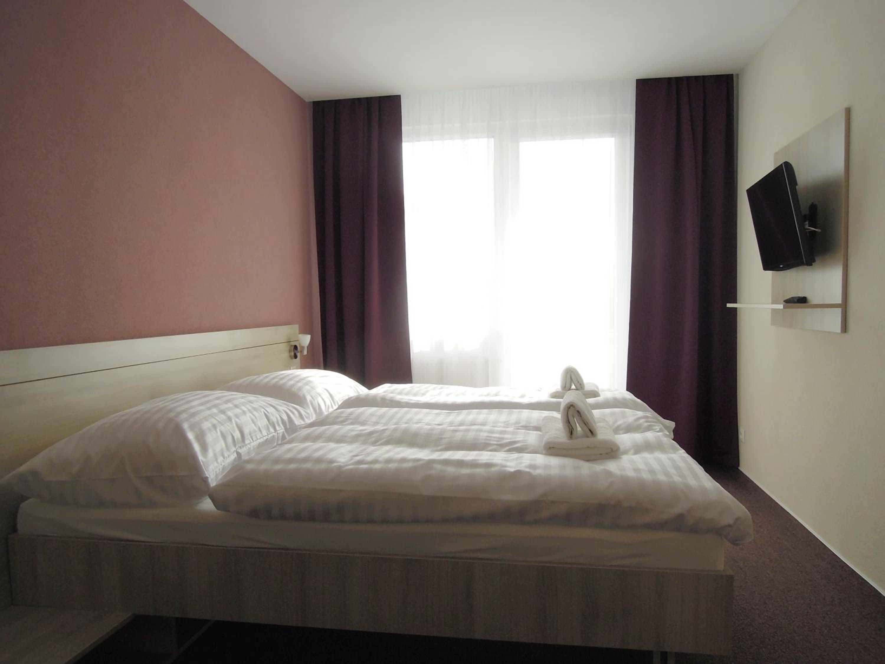 Comfort Double Room - Photo 7