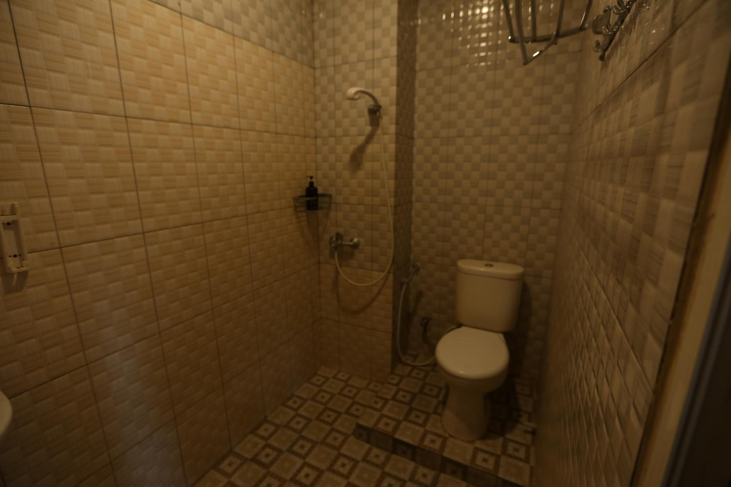 Two-Bedroom Suite - Photo 5