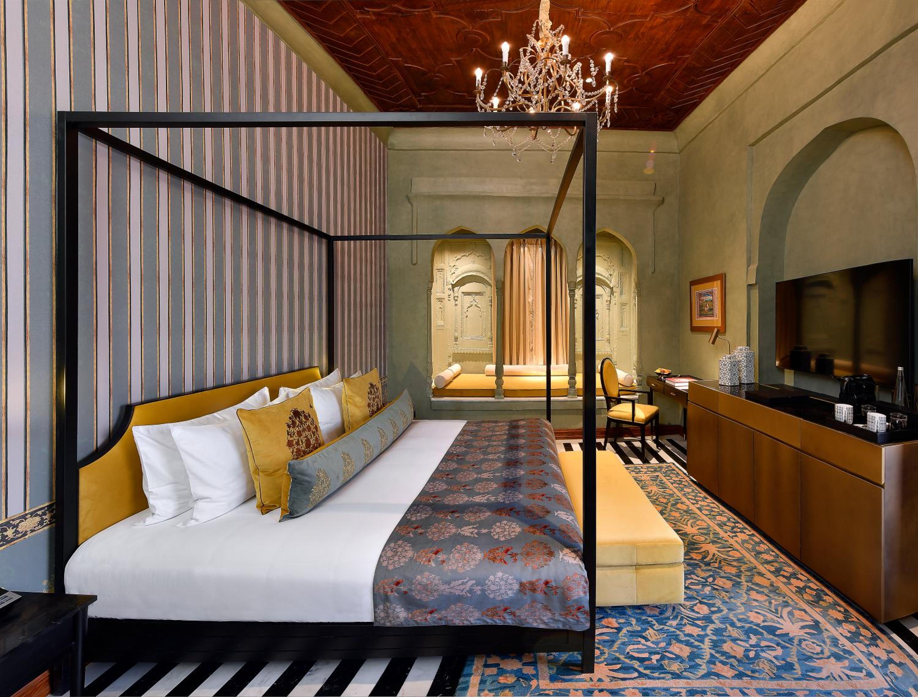 Legacy Suite - Photo 6