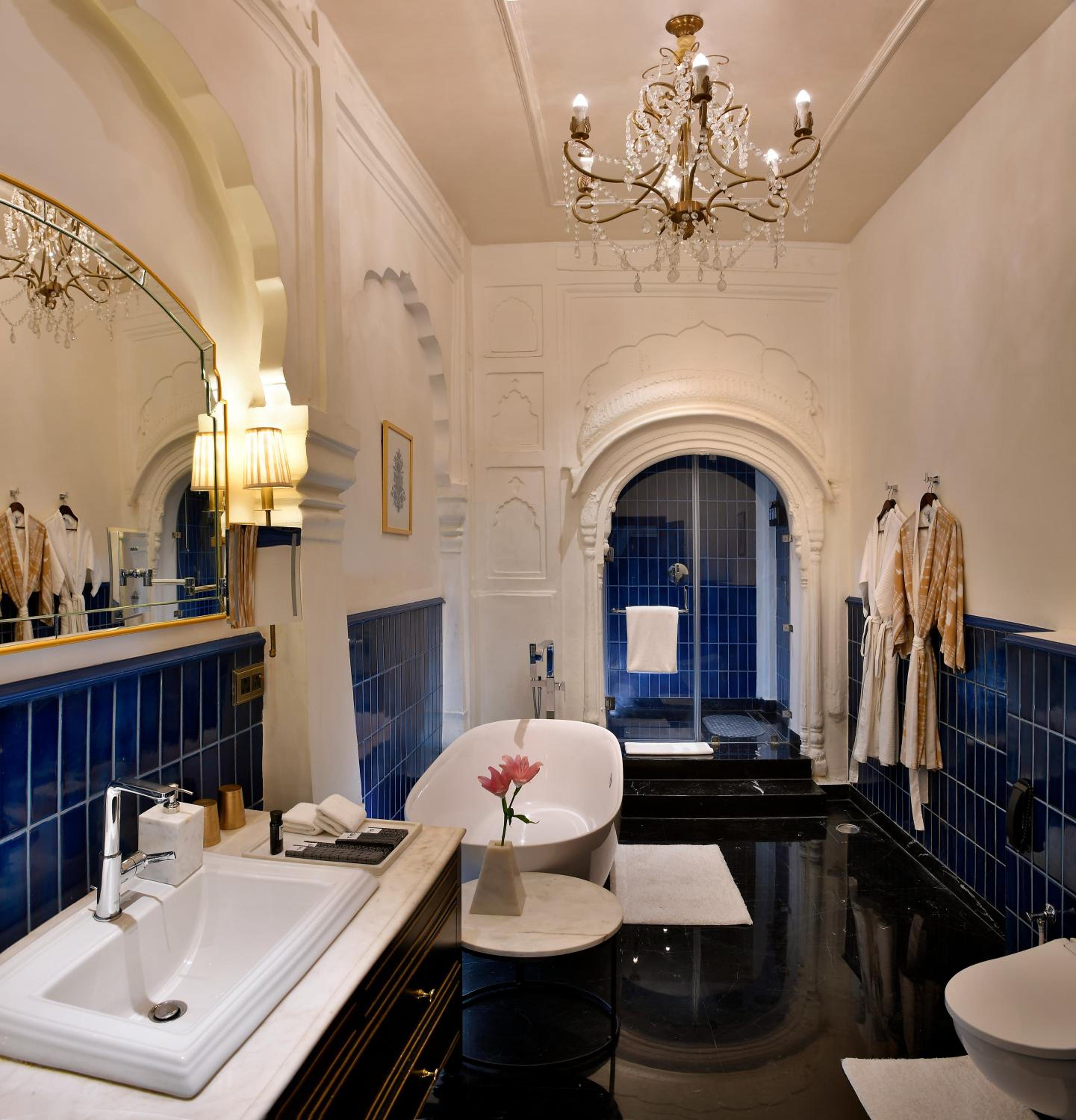 Heritage Suite - Photo 2