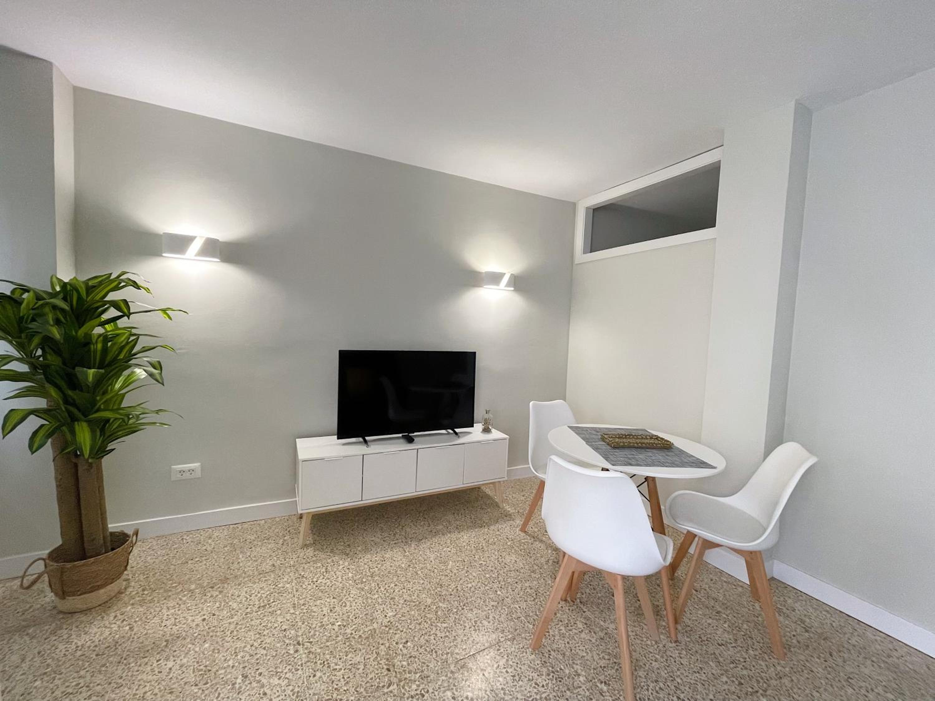 One-Bedroom Apartment with Balcony