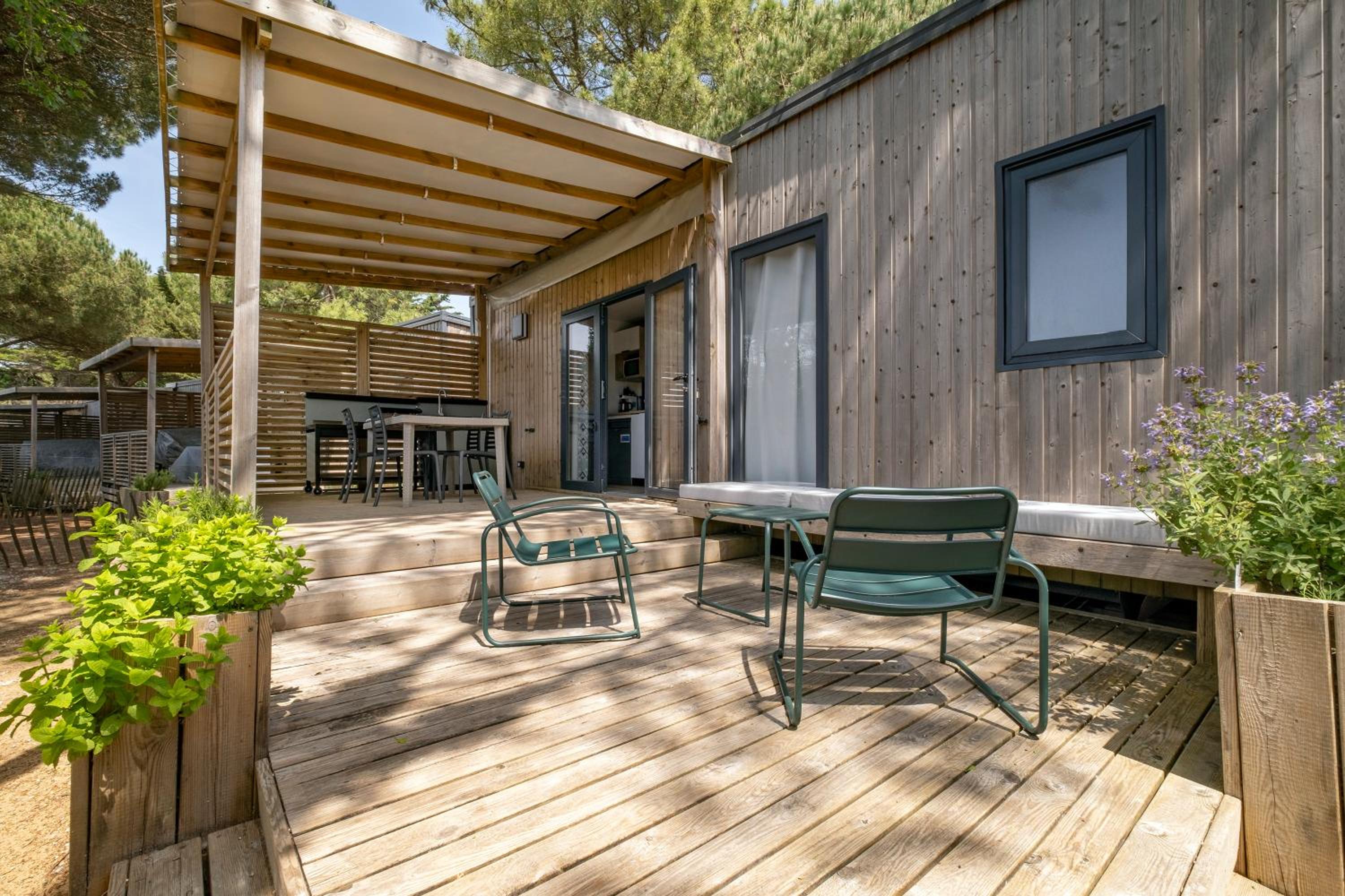 Premium Mobile Home - 2 Bedrooms - 4 People