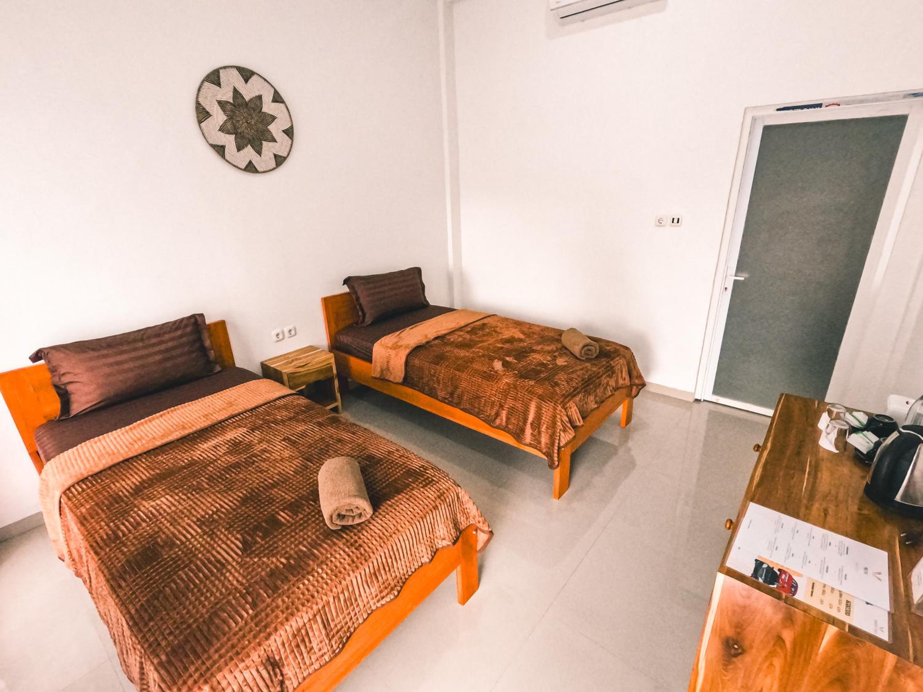 Superior Twin Room - Photo 8