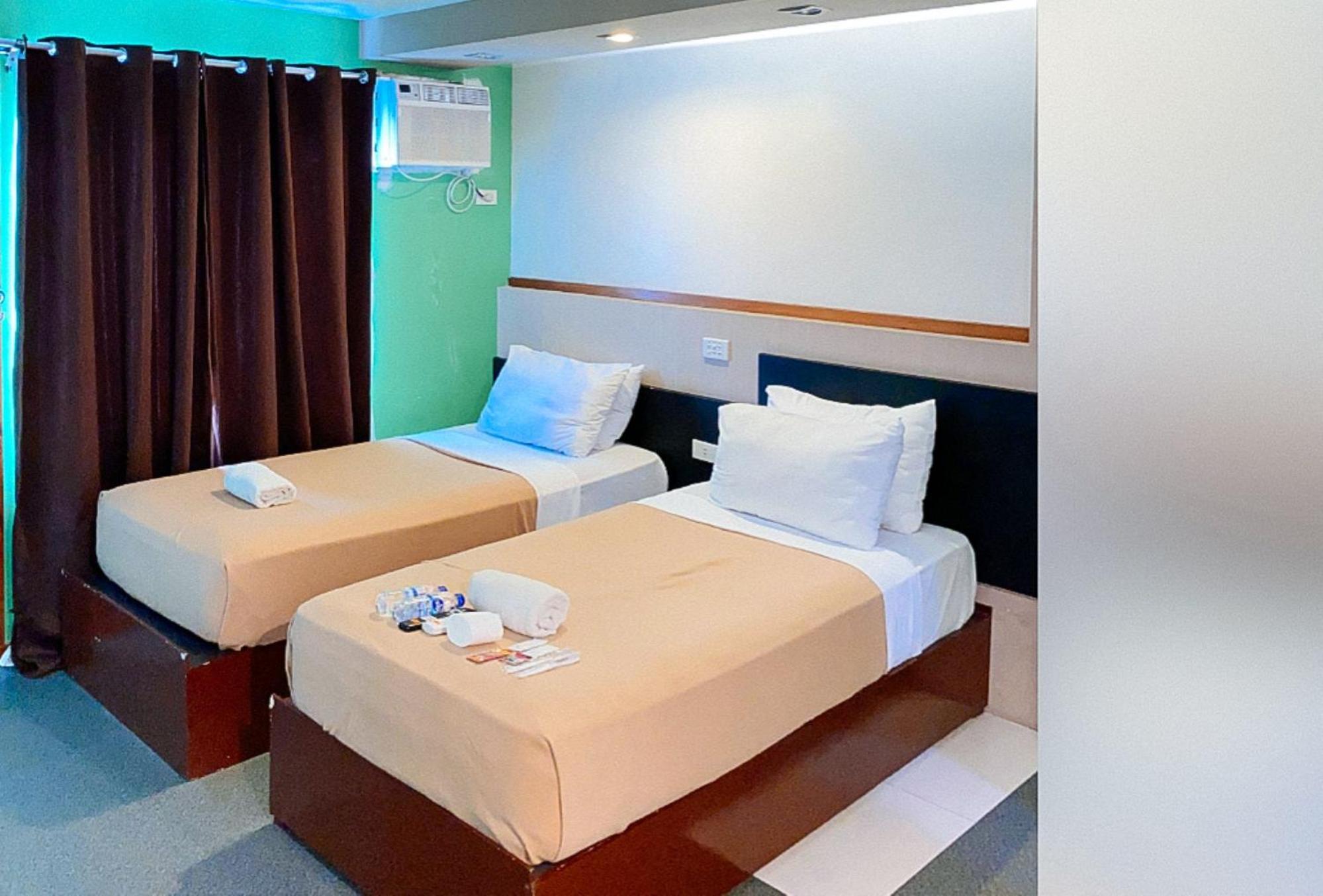 Standard Twin Room photo 1