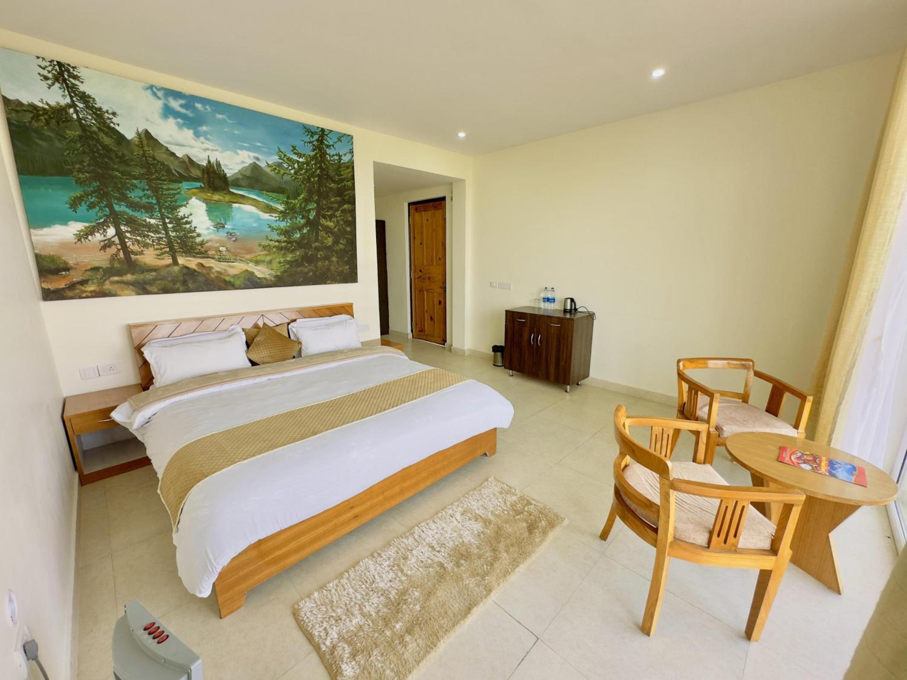 Deluxe Double Room with Balcony