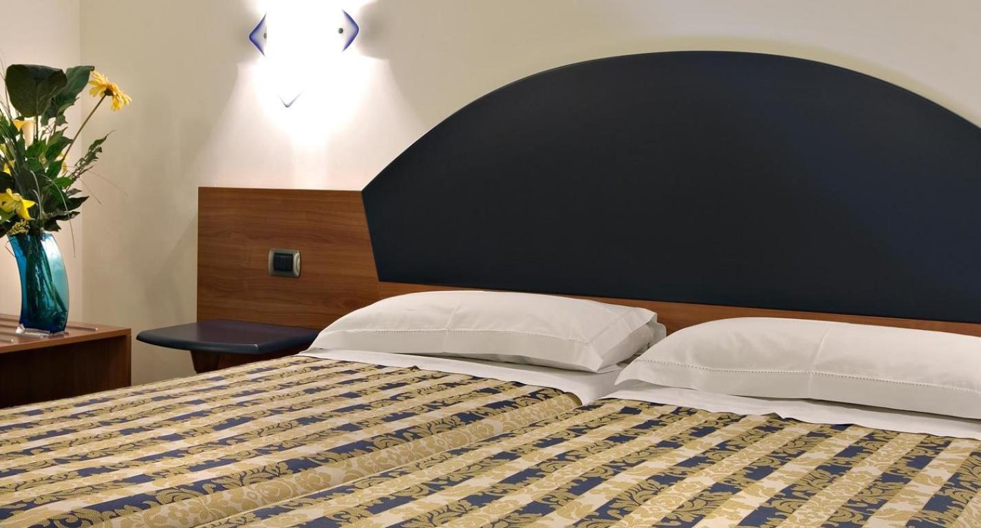 Double or Twin Room photo 1