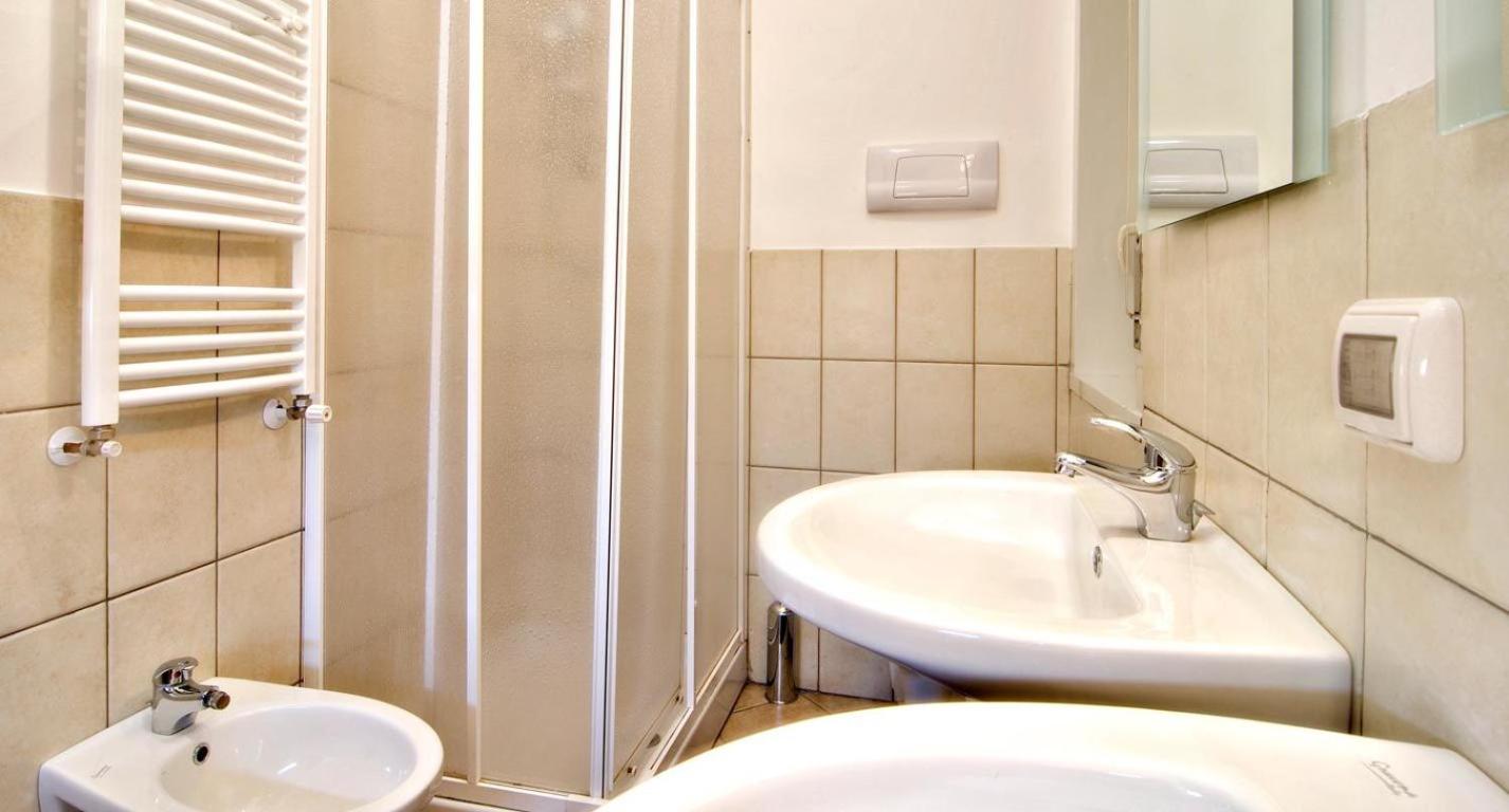 Triple Room with Bathroom photo 2