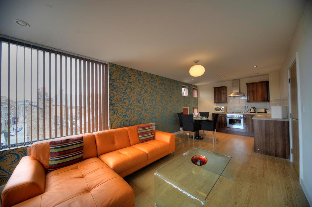 Two-Bedroom Apartment - Photo 9