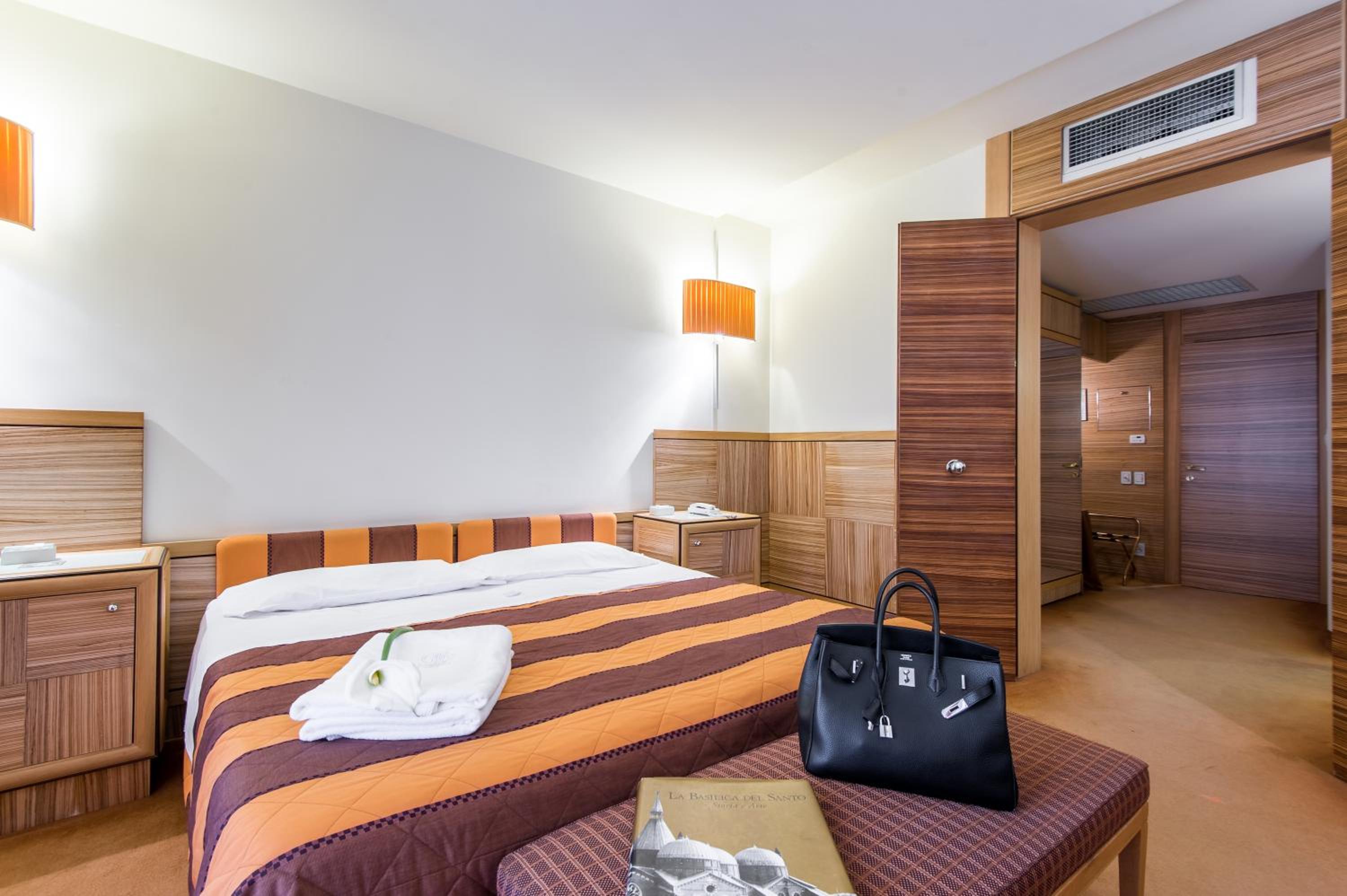 Superior Double Room photo 1