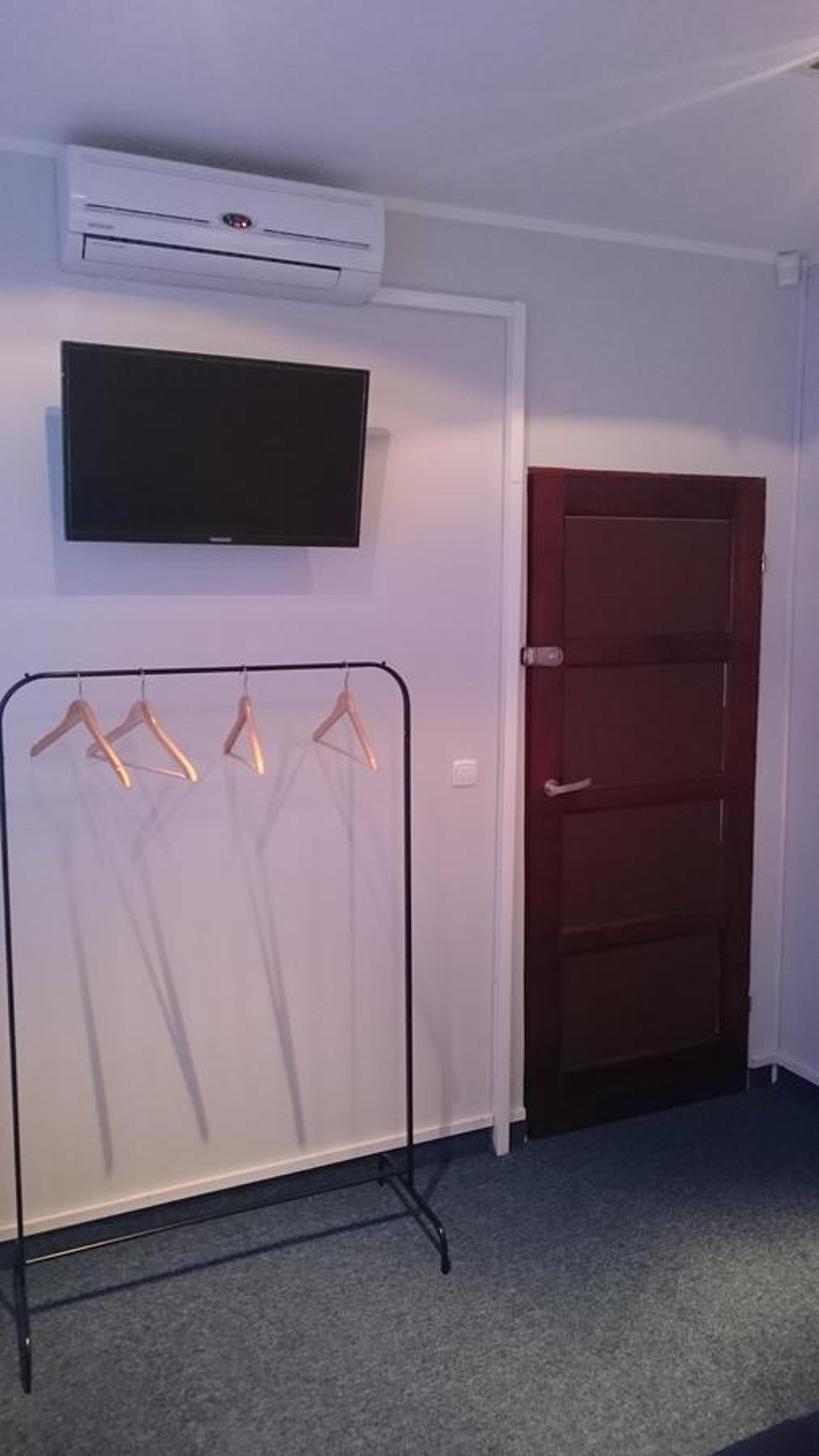 Standard Double Room with Shared Bathroom photo 2