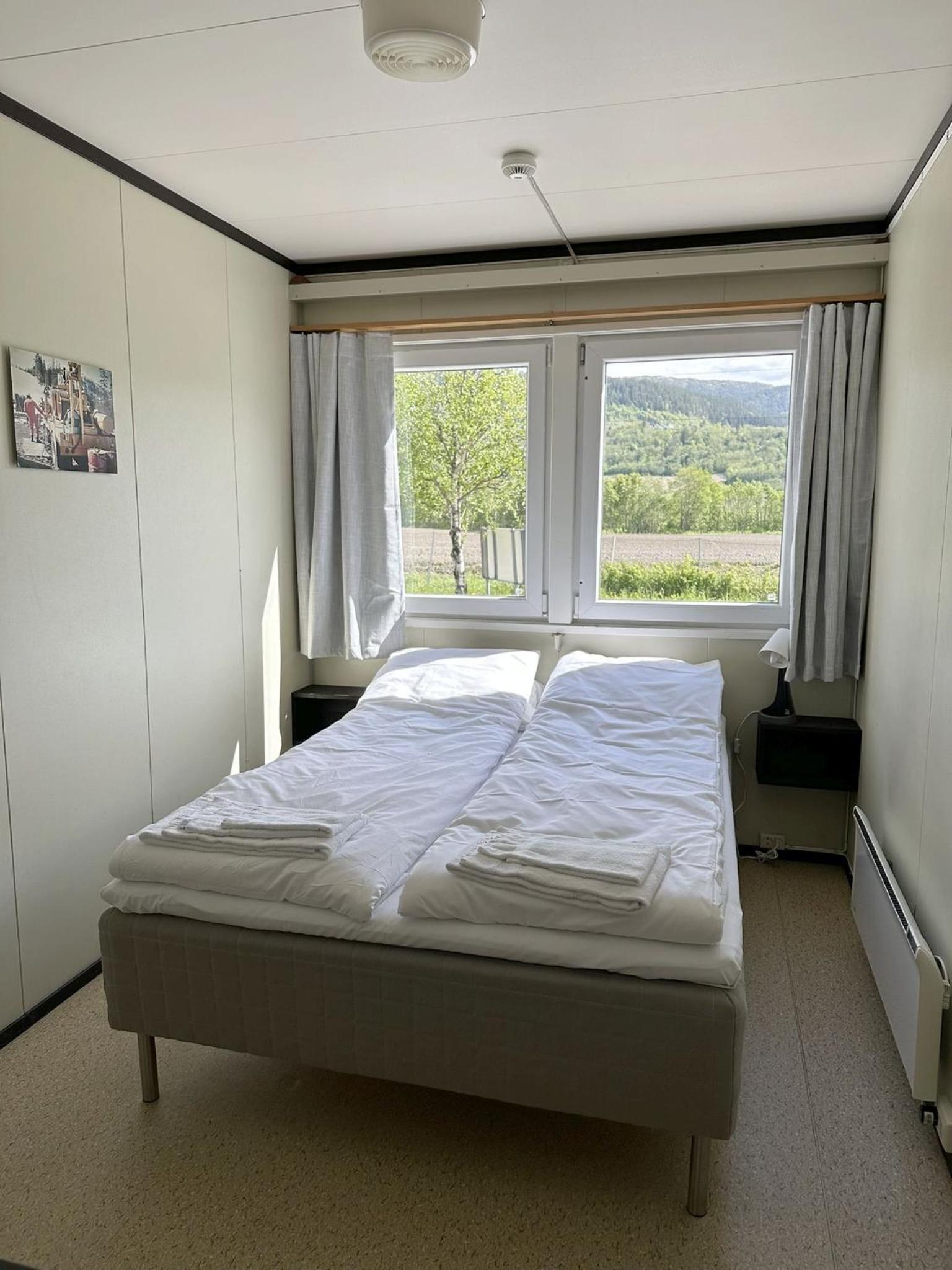 Double Room with Private Bathroom - Photo 1