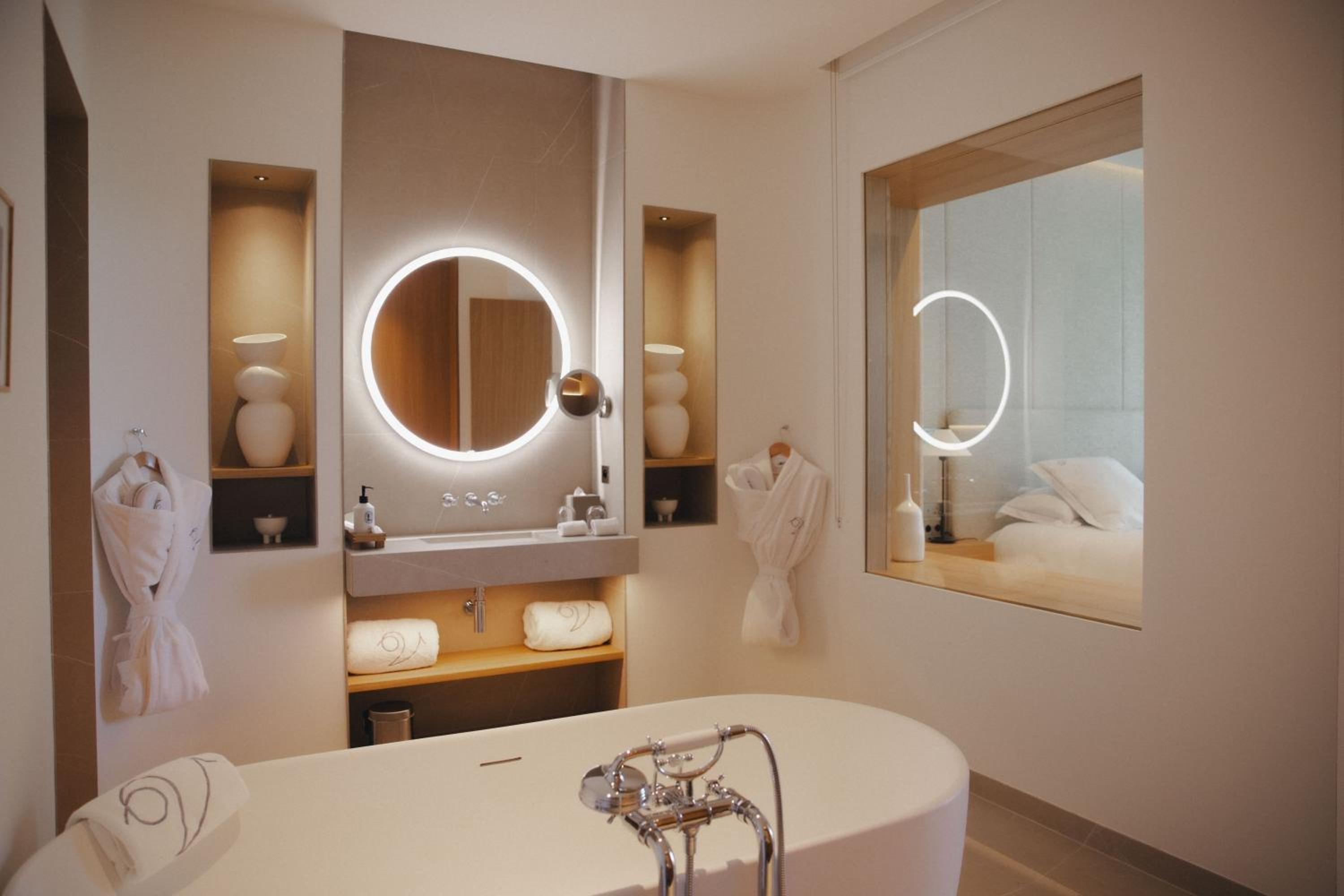 Privilege Junior Suite with terrace-New Building - Photo 4