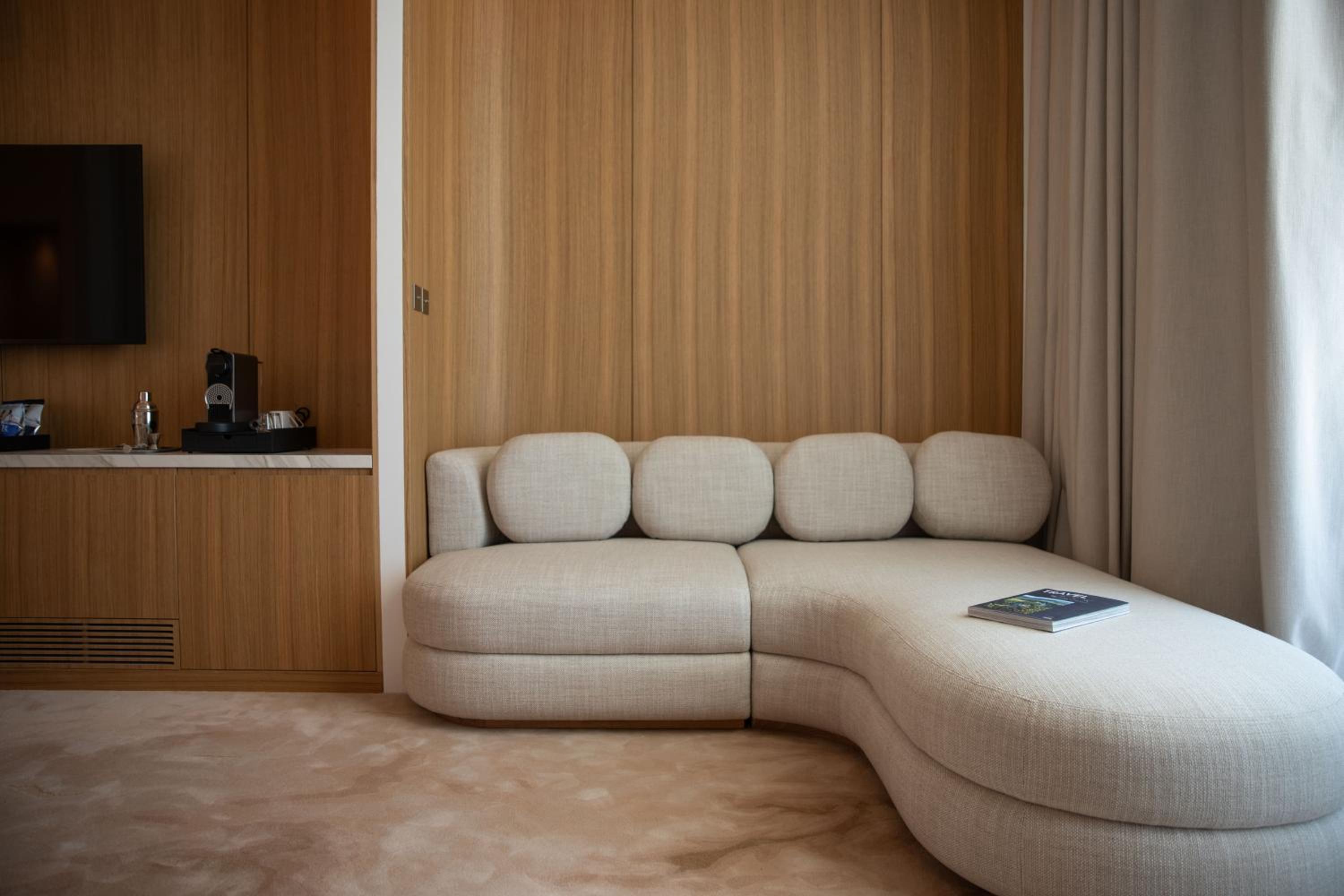 Privilege Junior Suite with terrace-New Building - Photo 6