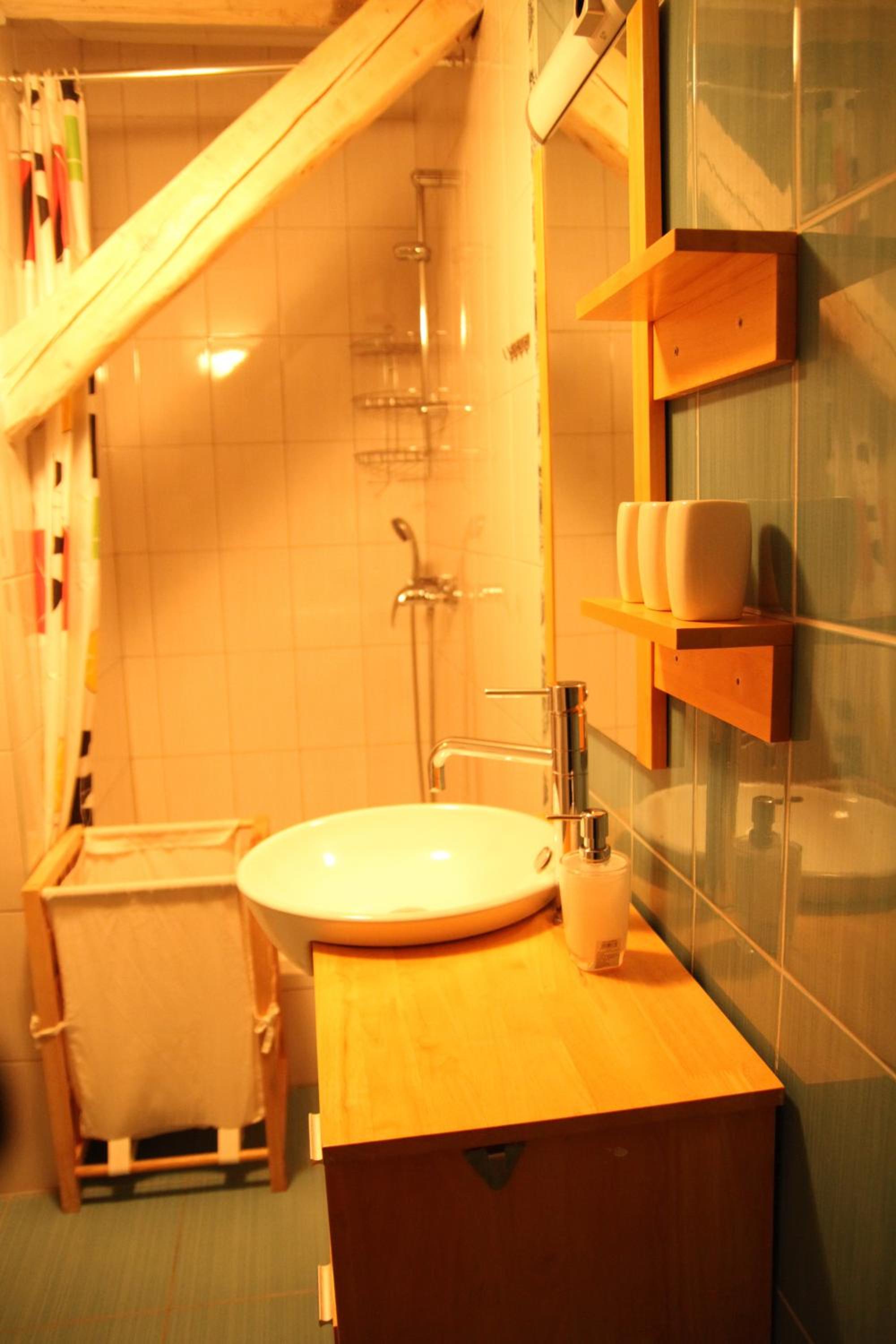 Studio (4 Adults) - Photo 6