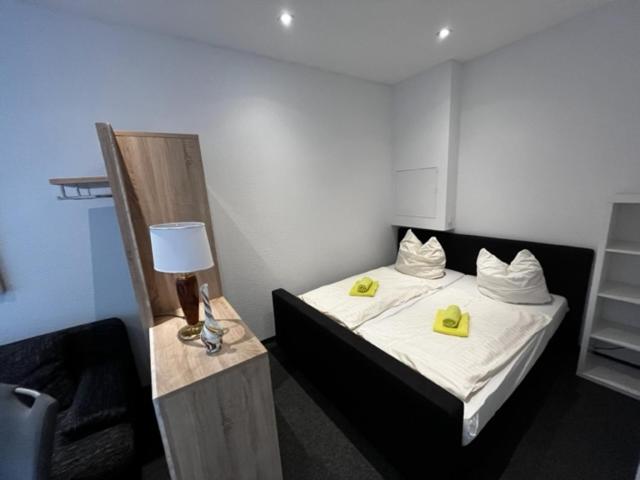 Large Double Room photo 3