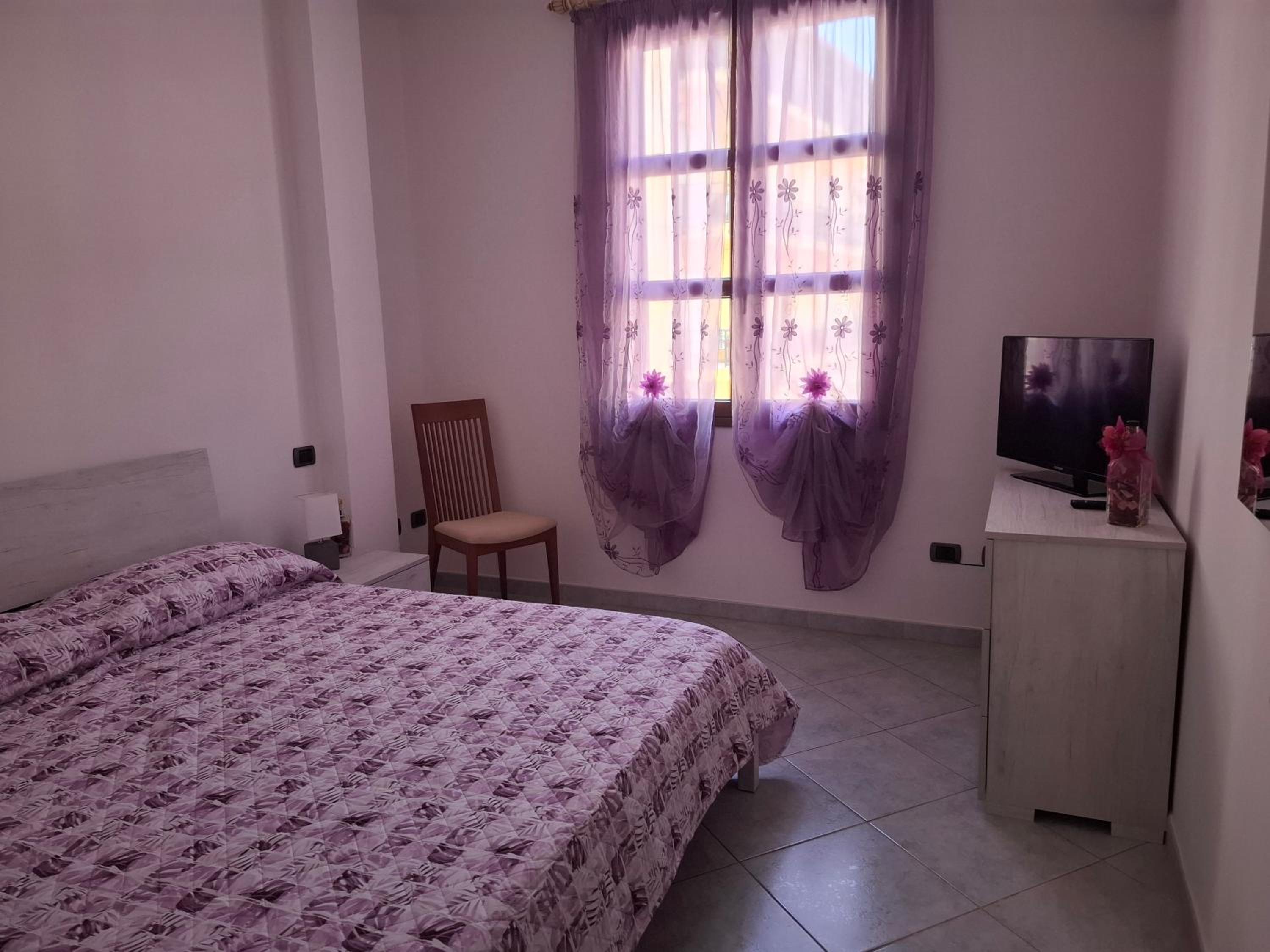 Double Room with Balcony photo 2