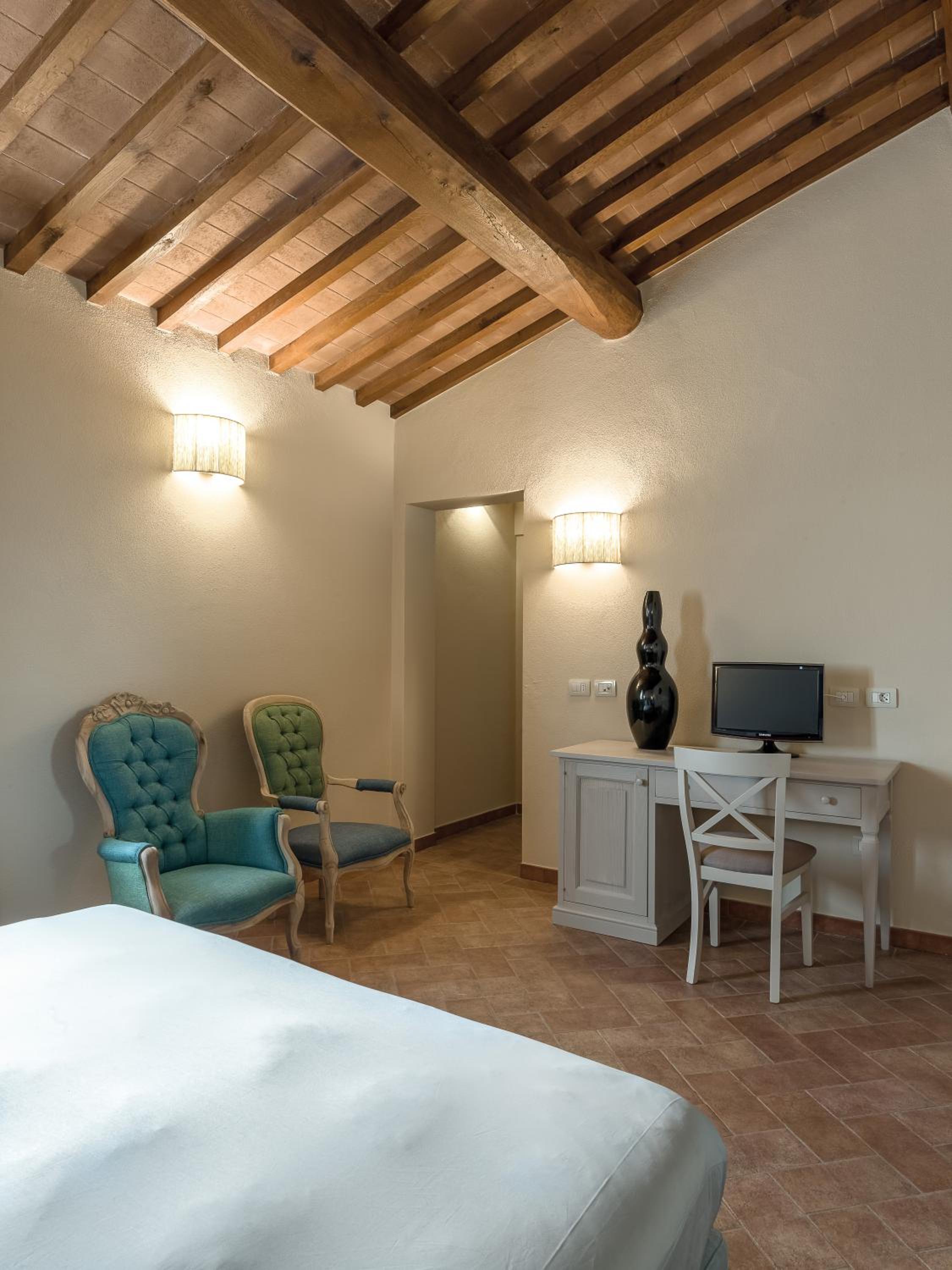 Double or Twin Room photo 2