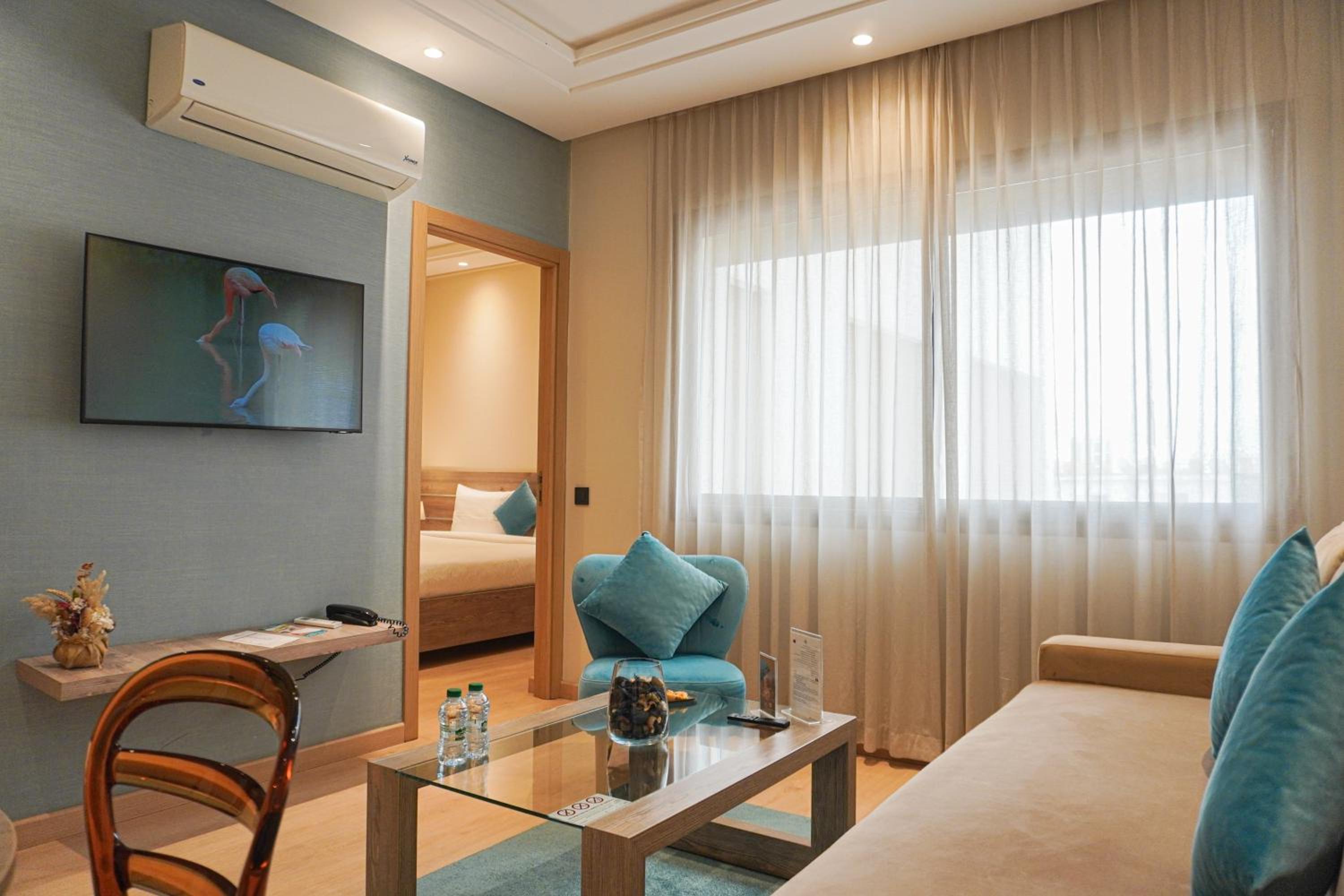 Deluxe Twin Room - Photo 3
