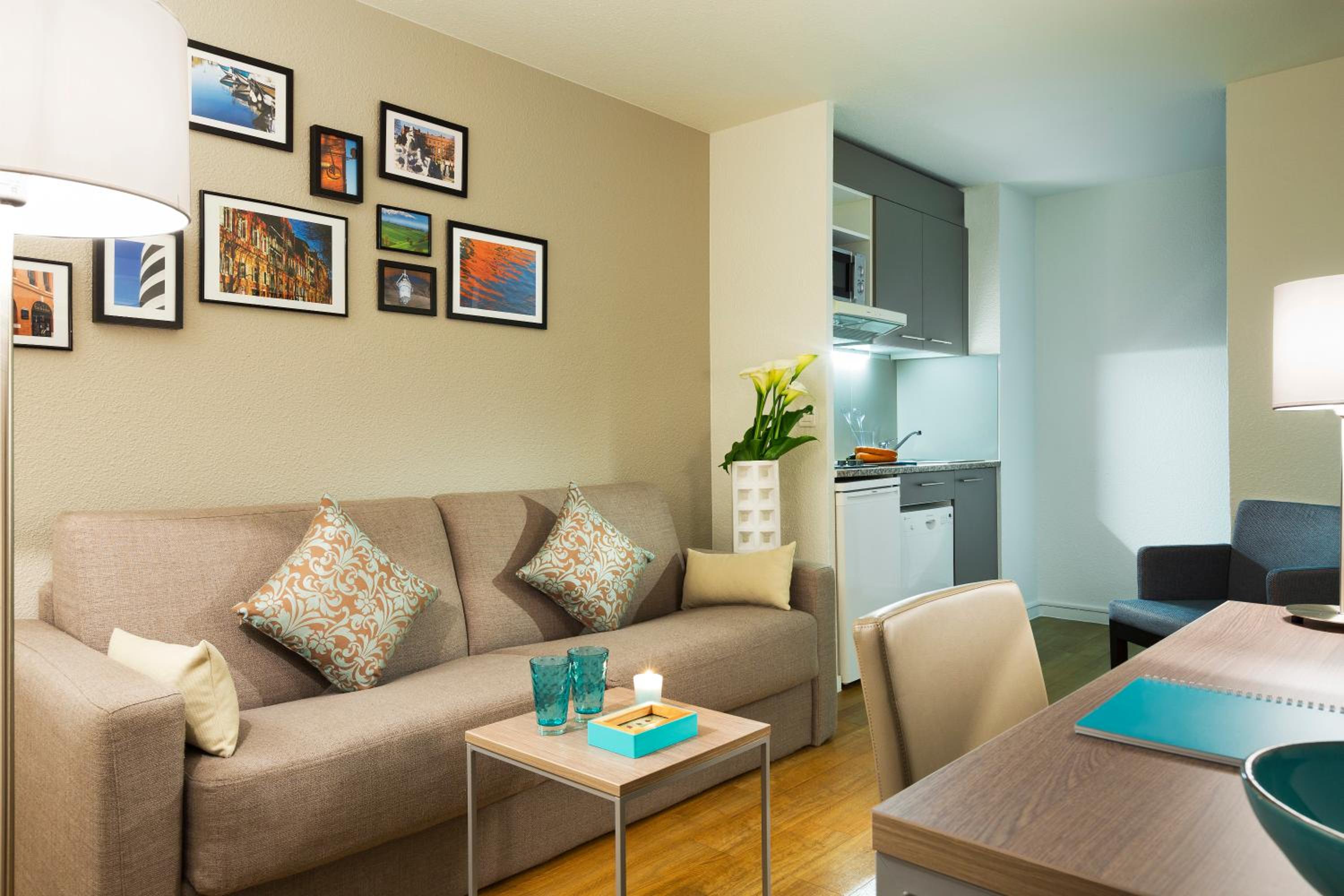 Apartment - Photo 3