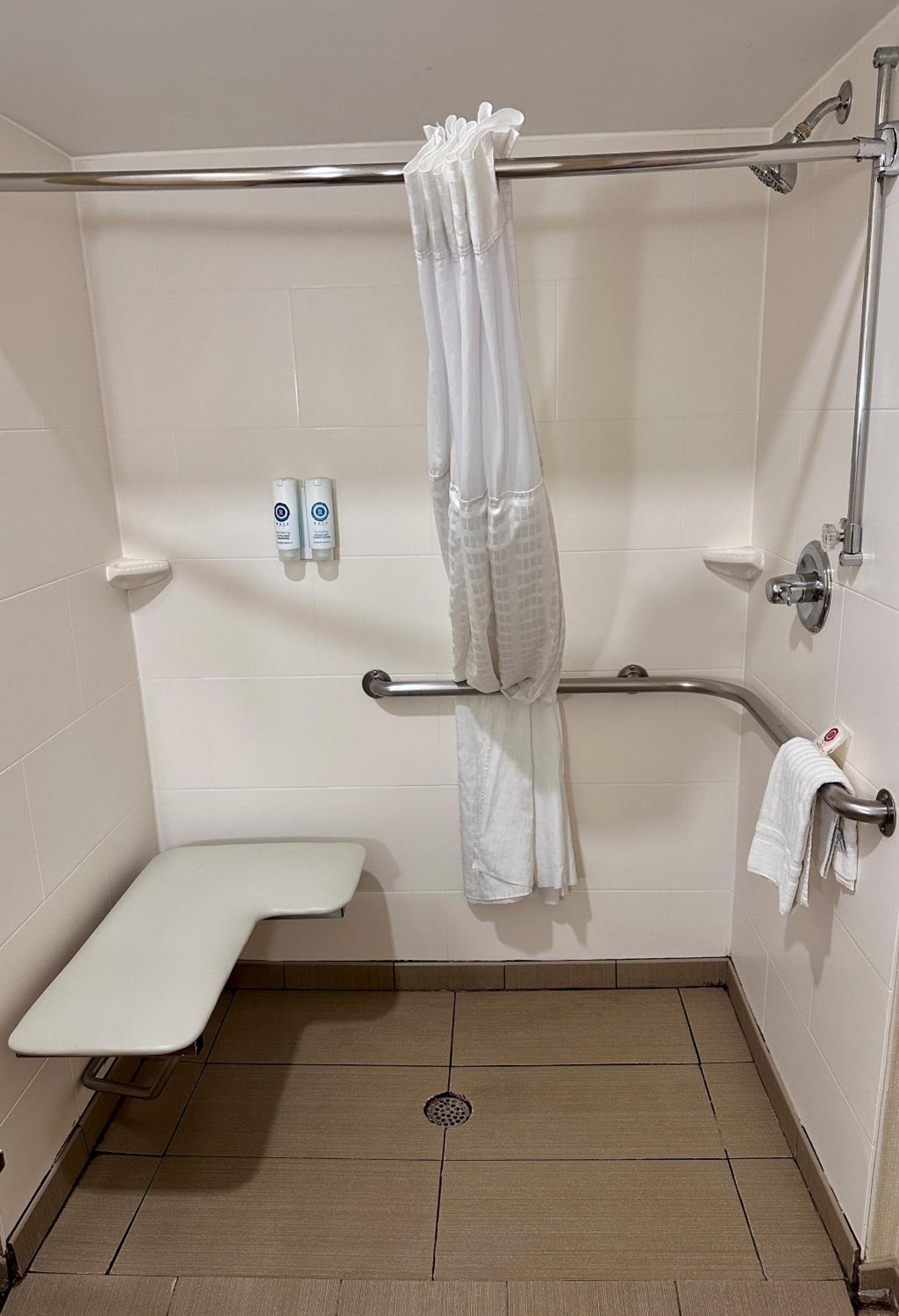 Comfort Suites Raleigh Walnut Creek, Billede 2