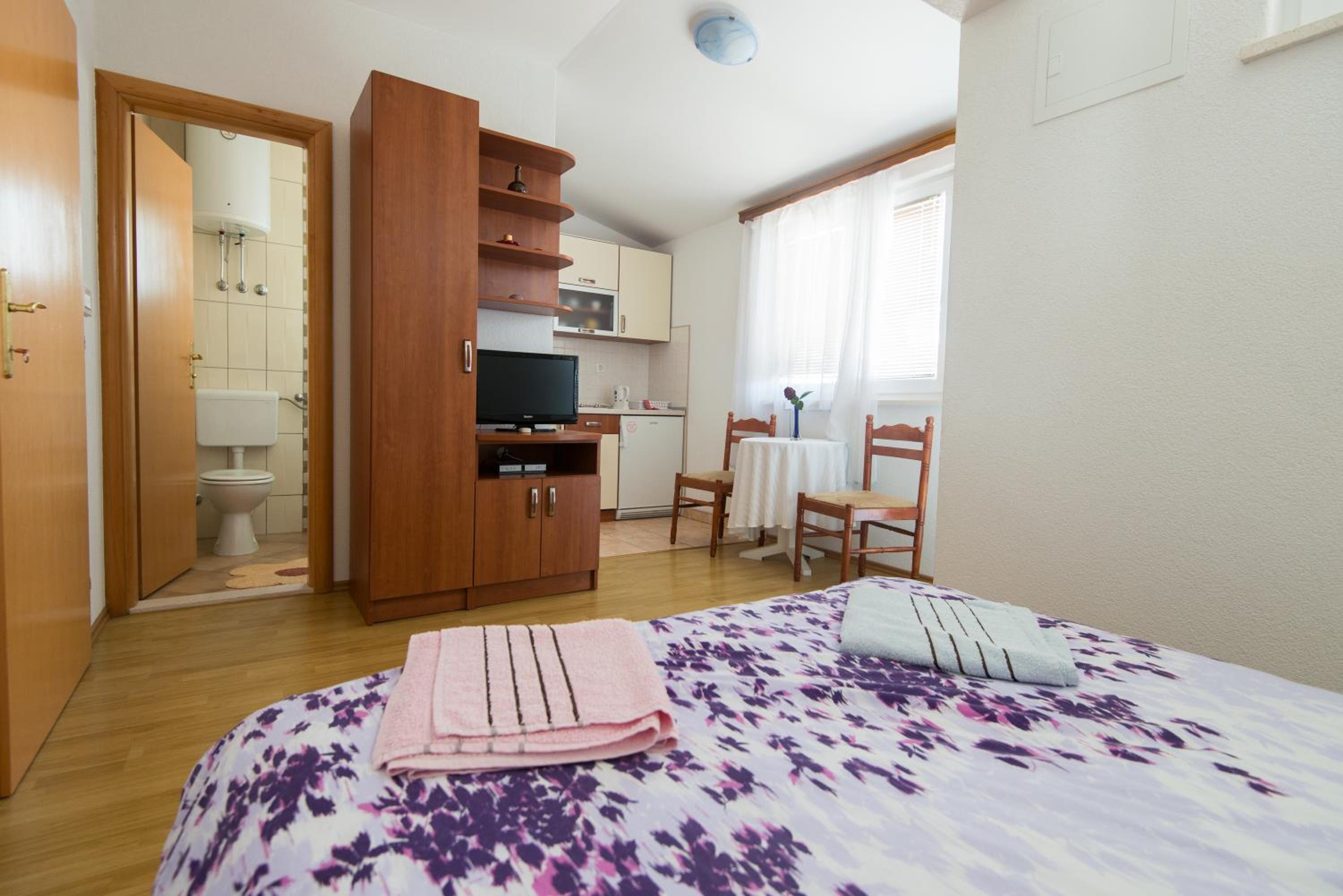 Comfort Studio with Balcony photo 2