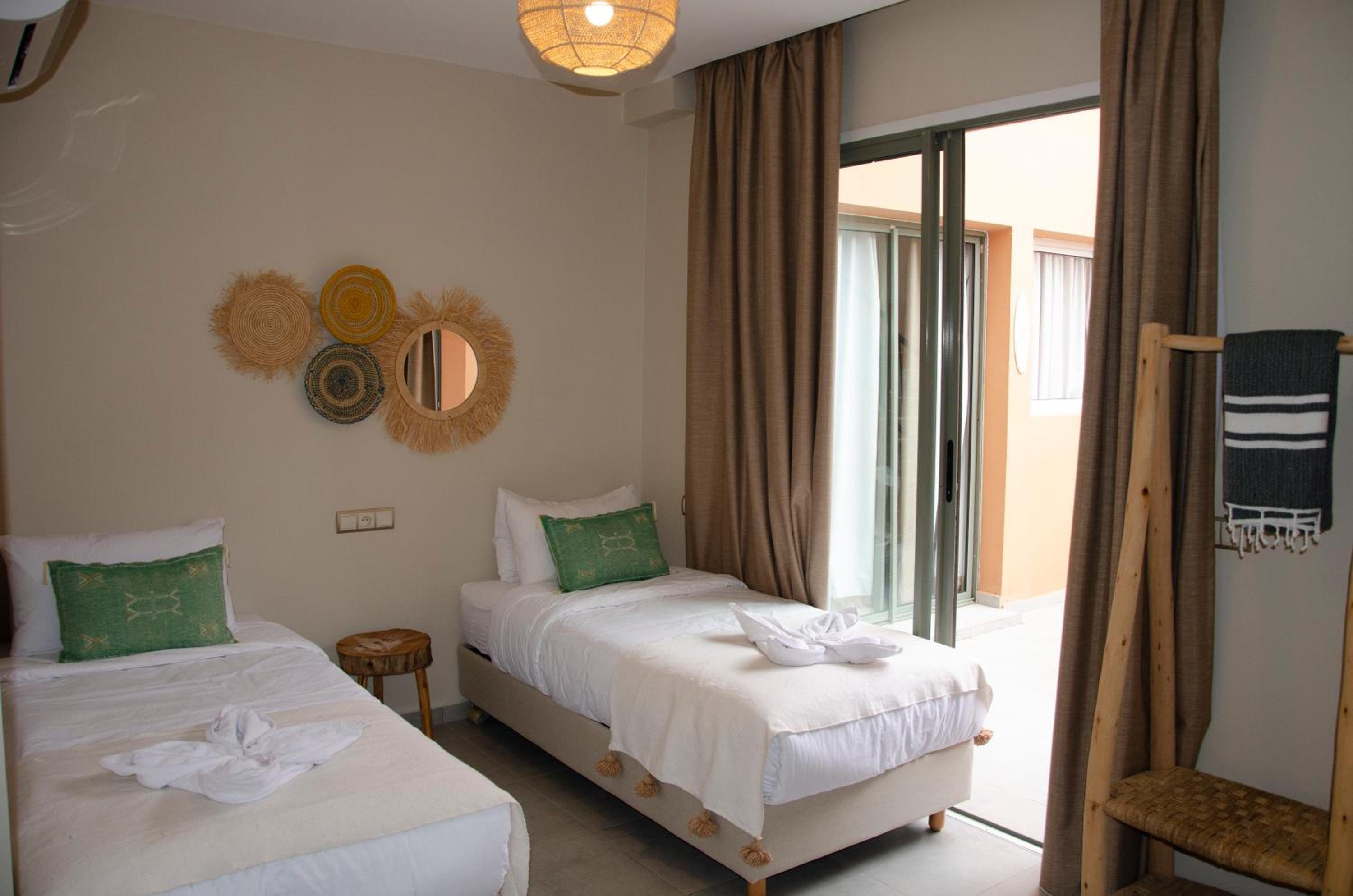 Single Bed in Female Dormitory Room photo 3