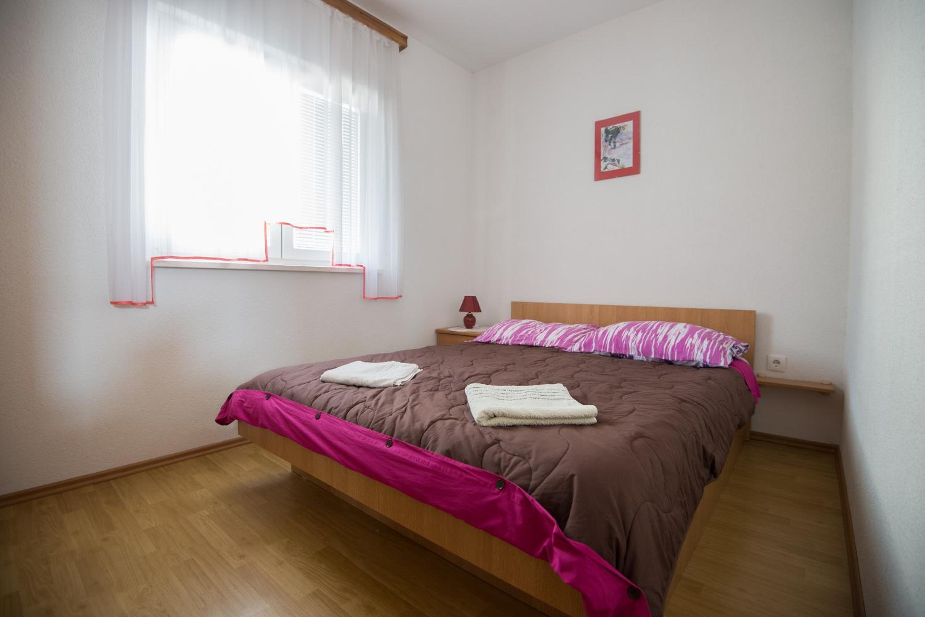 Comfort One-Bedroom Apartment with Balcony photo 1