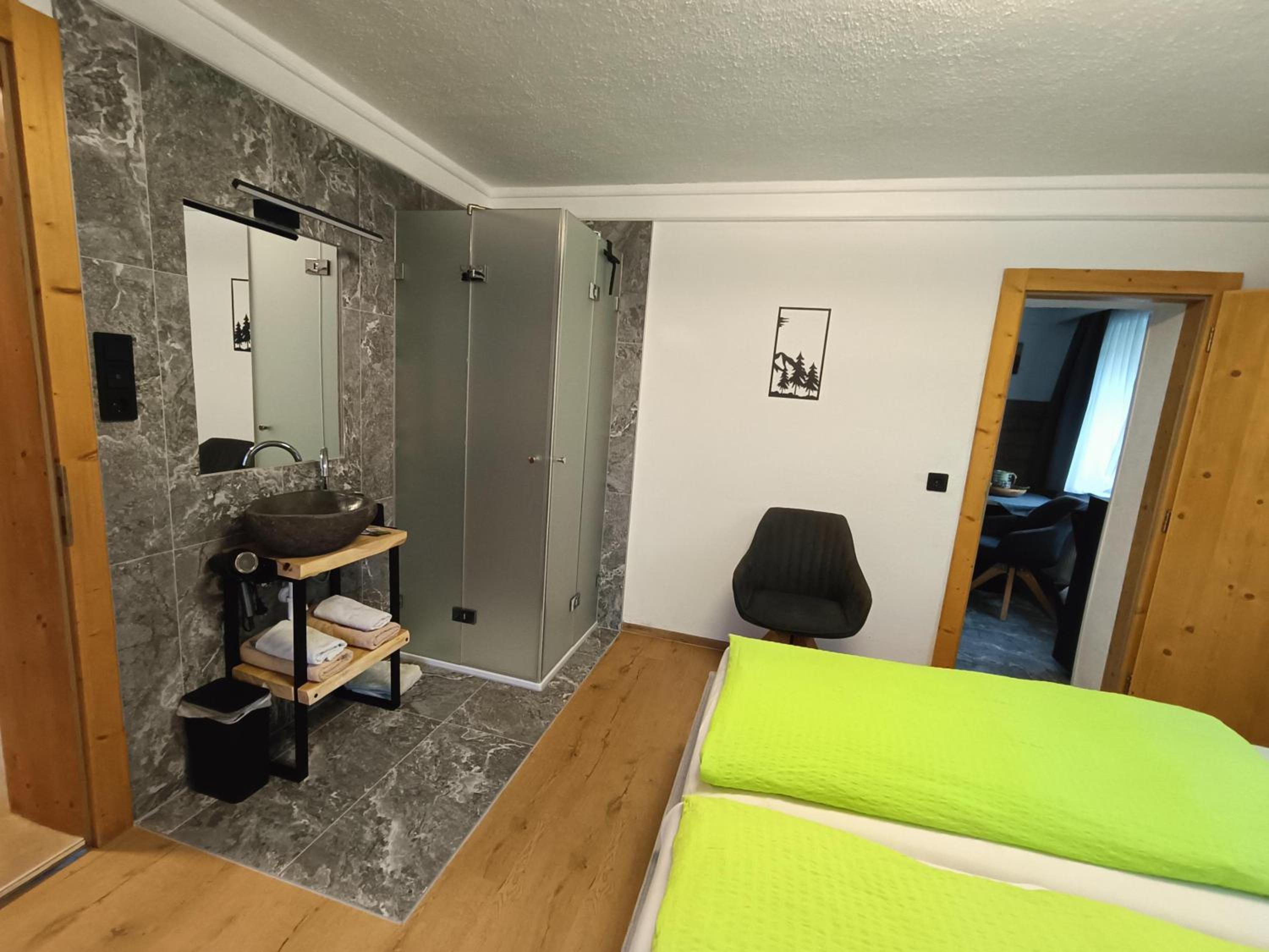 Apartment photo 3