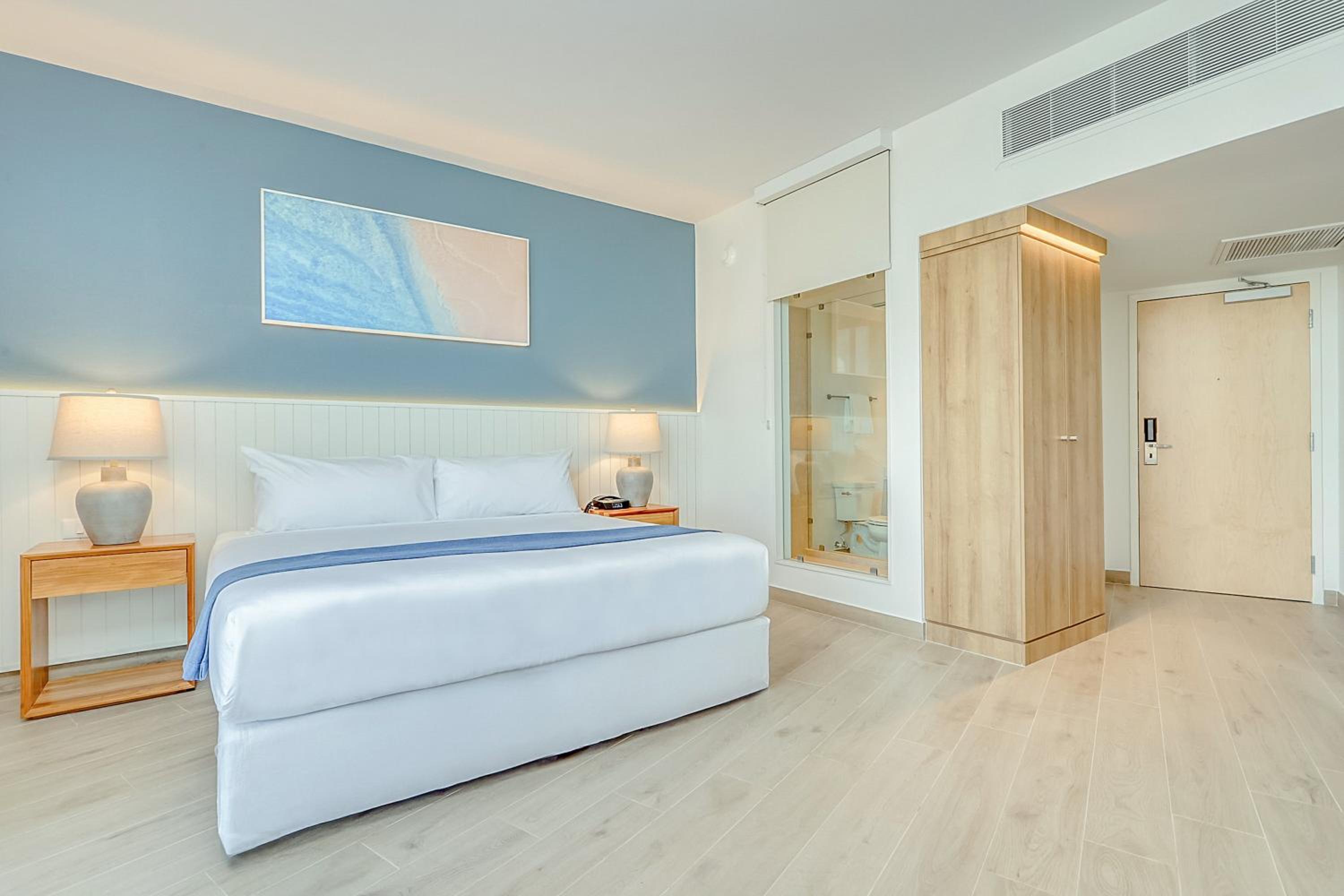 Seaview Premium King Room