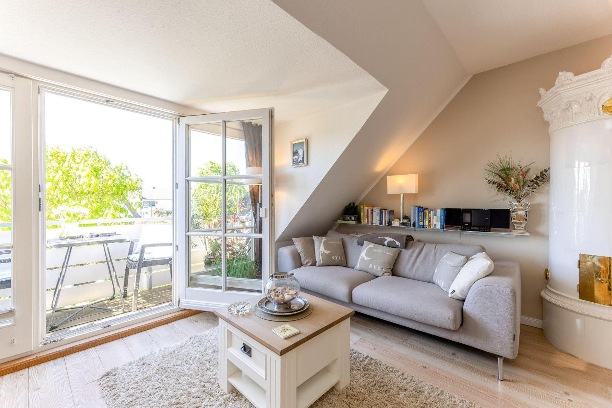 Apartment with Terrace photo 3