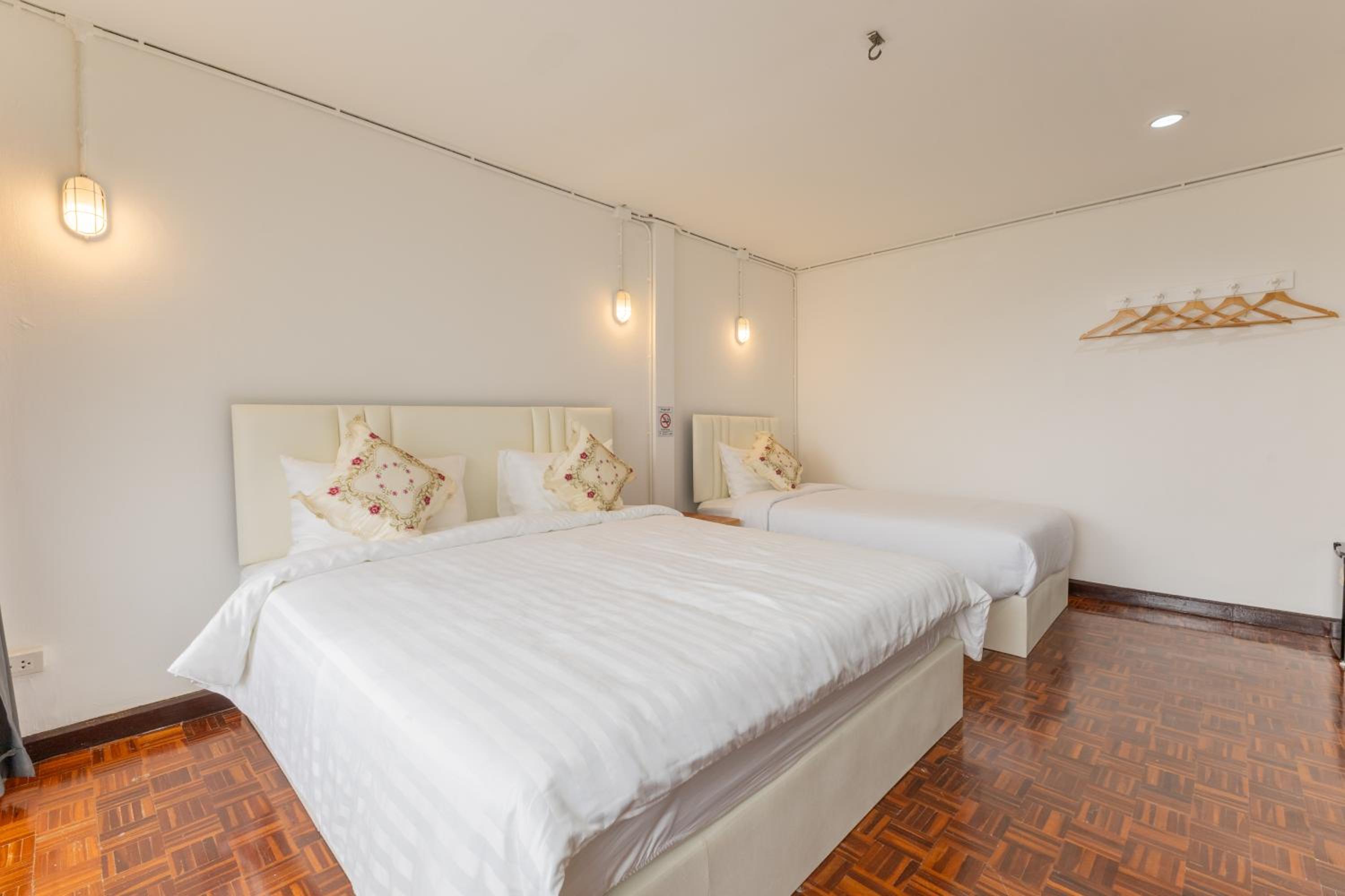Triple Room with Balcony photo 3