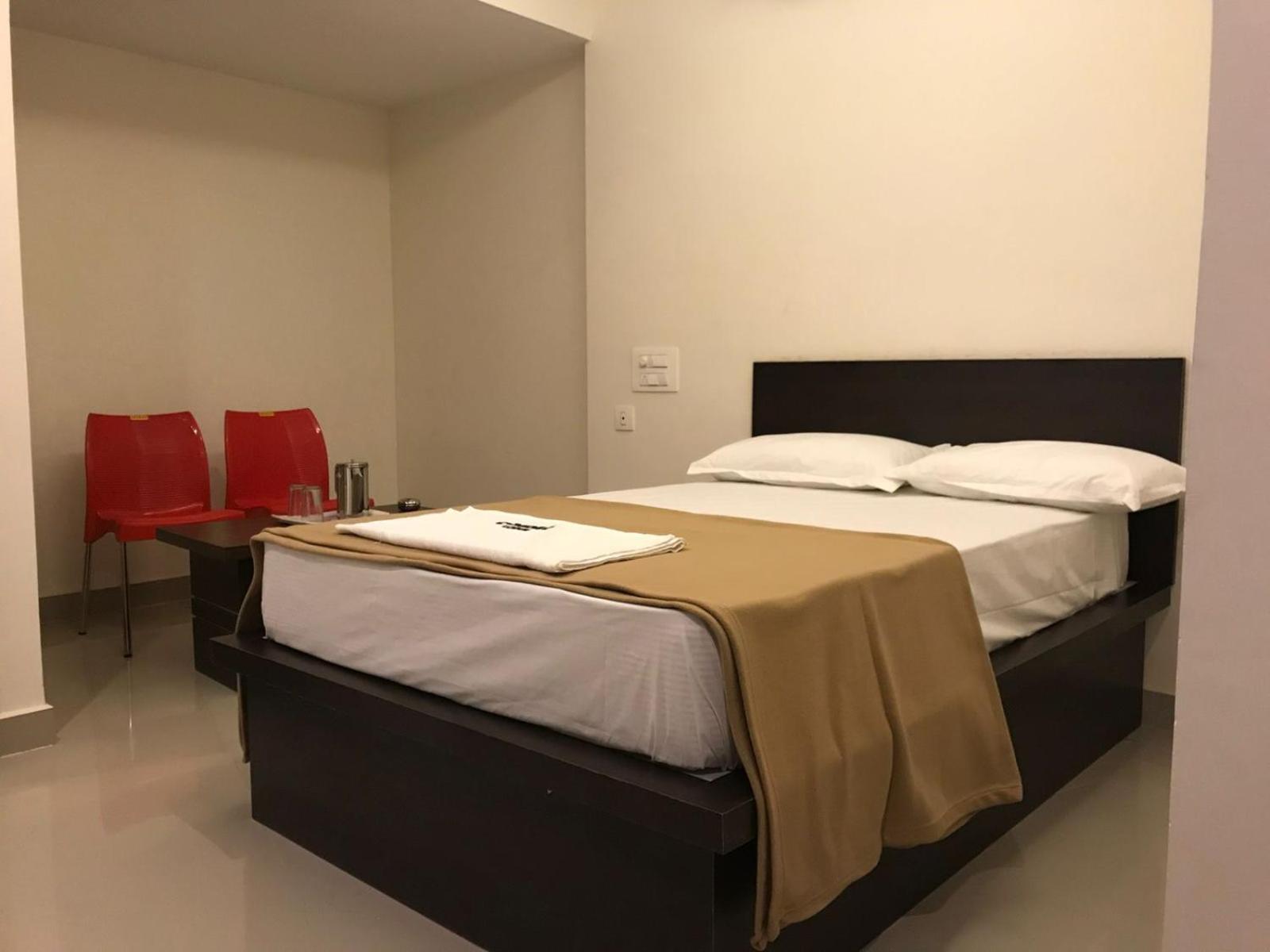 Deluxe Double Room photo 3