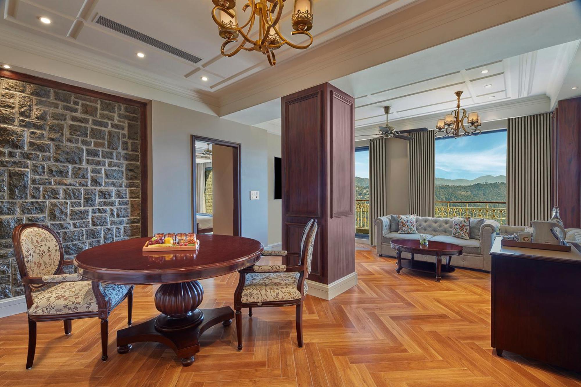 Suite photo