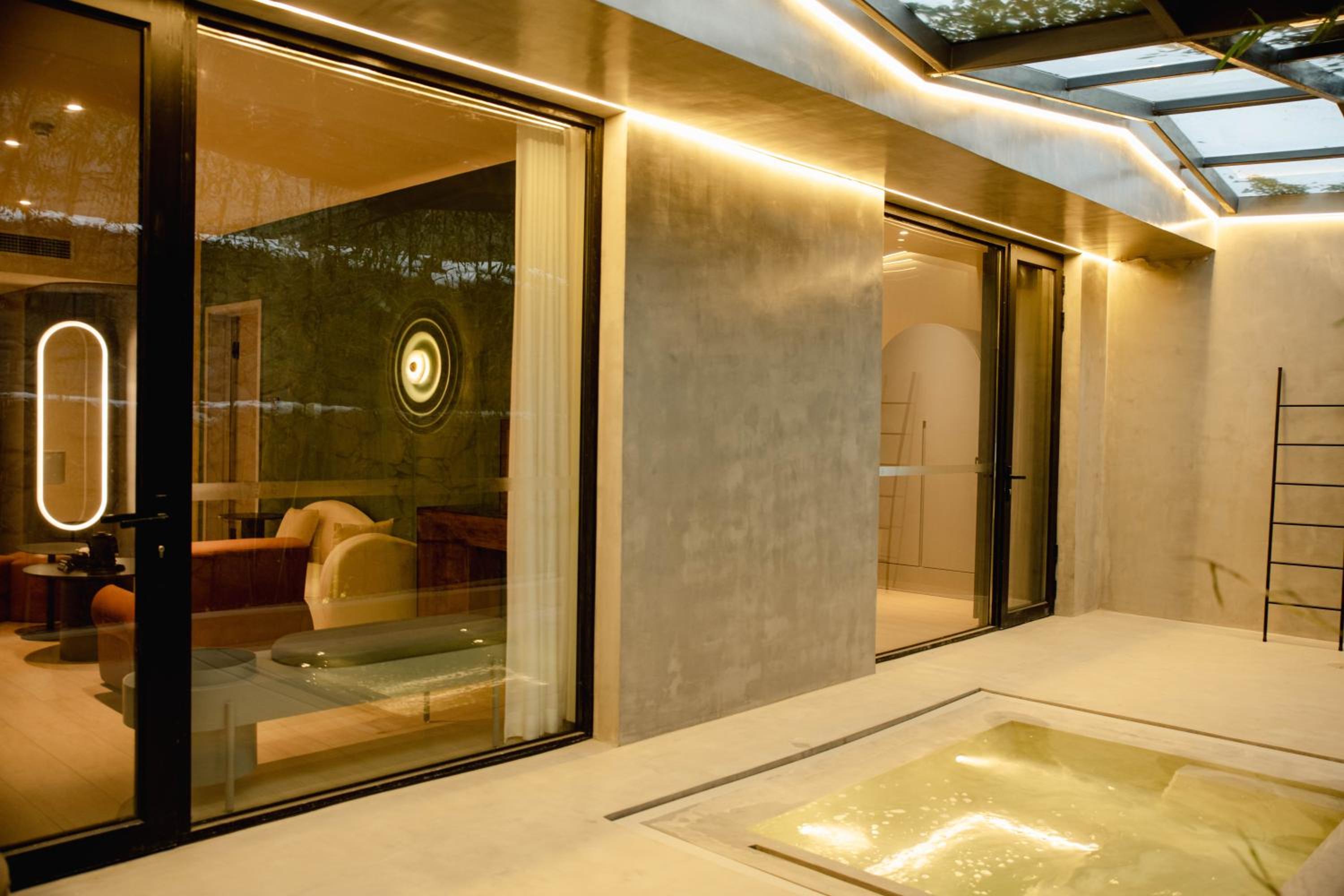 Junior Suite with Private Pool