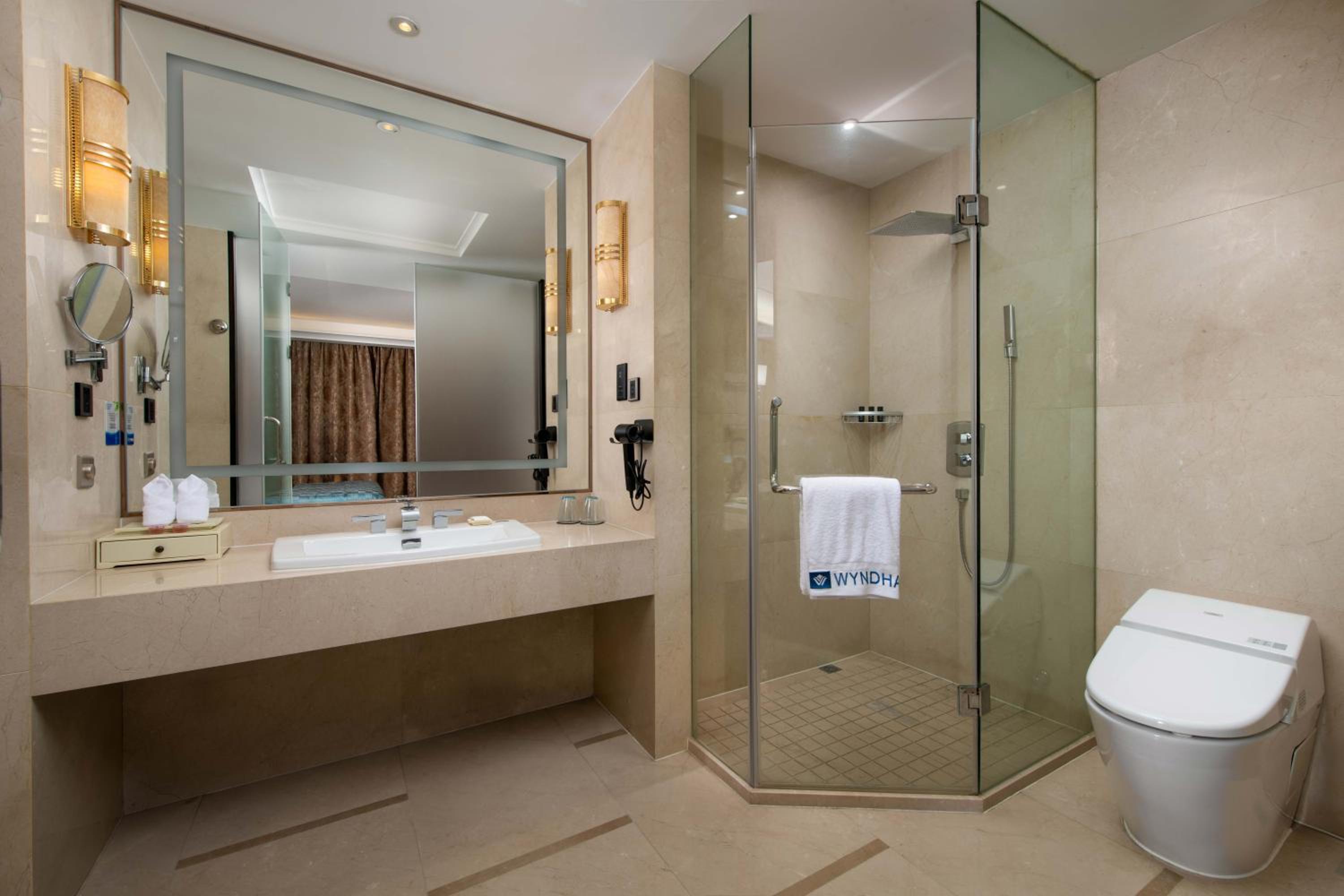 Family Suite photo 3