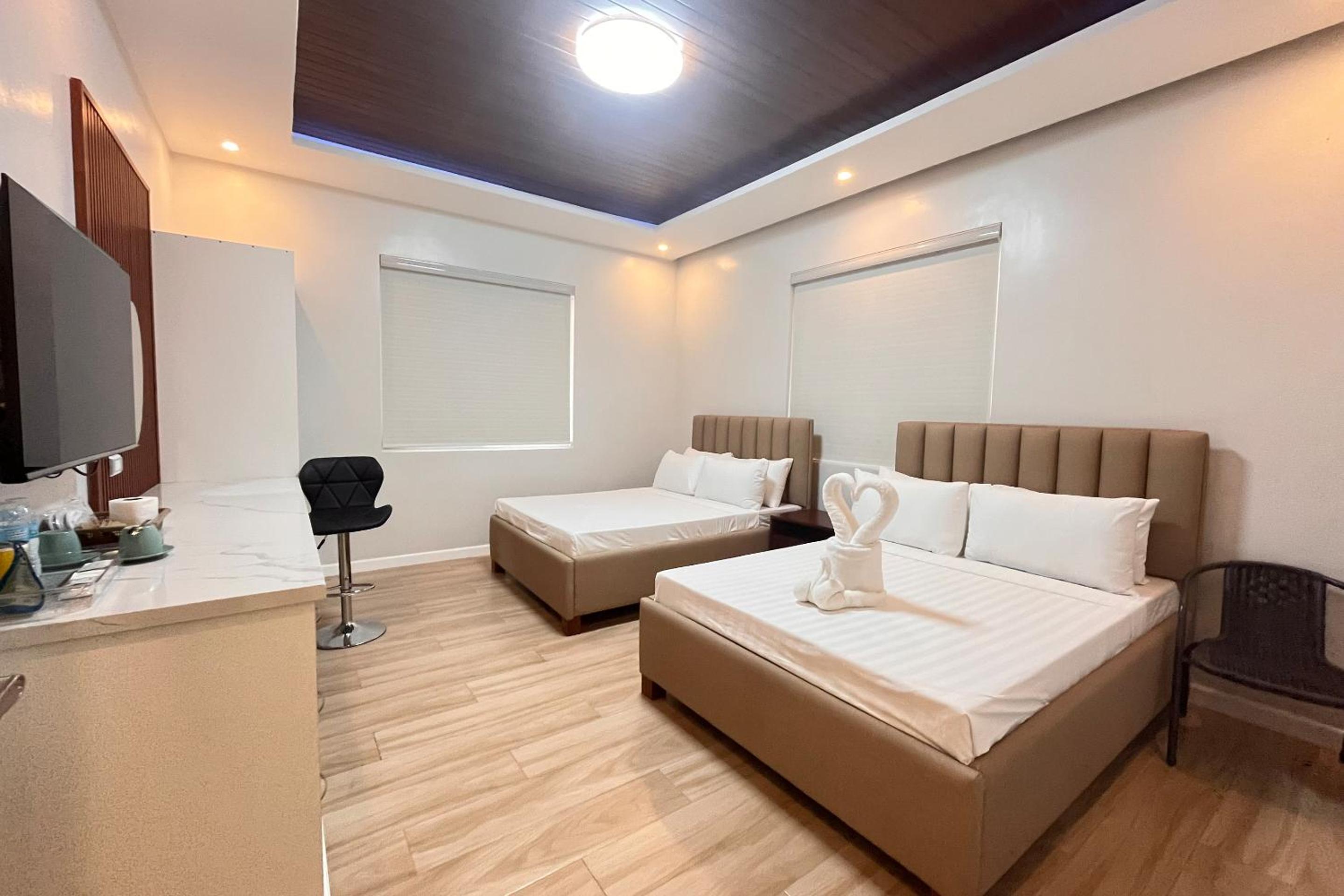 Two-Bedroom Villa - Photo 13
