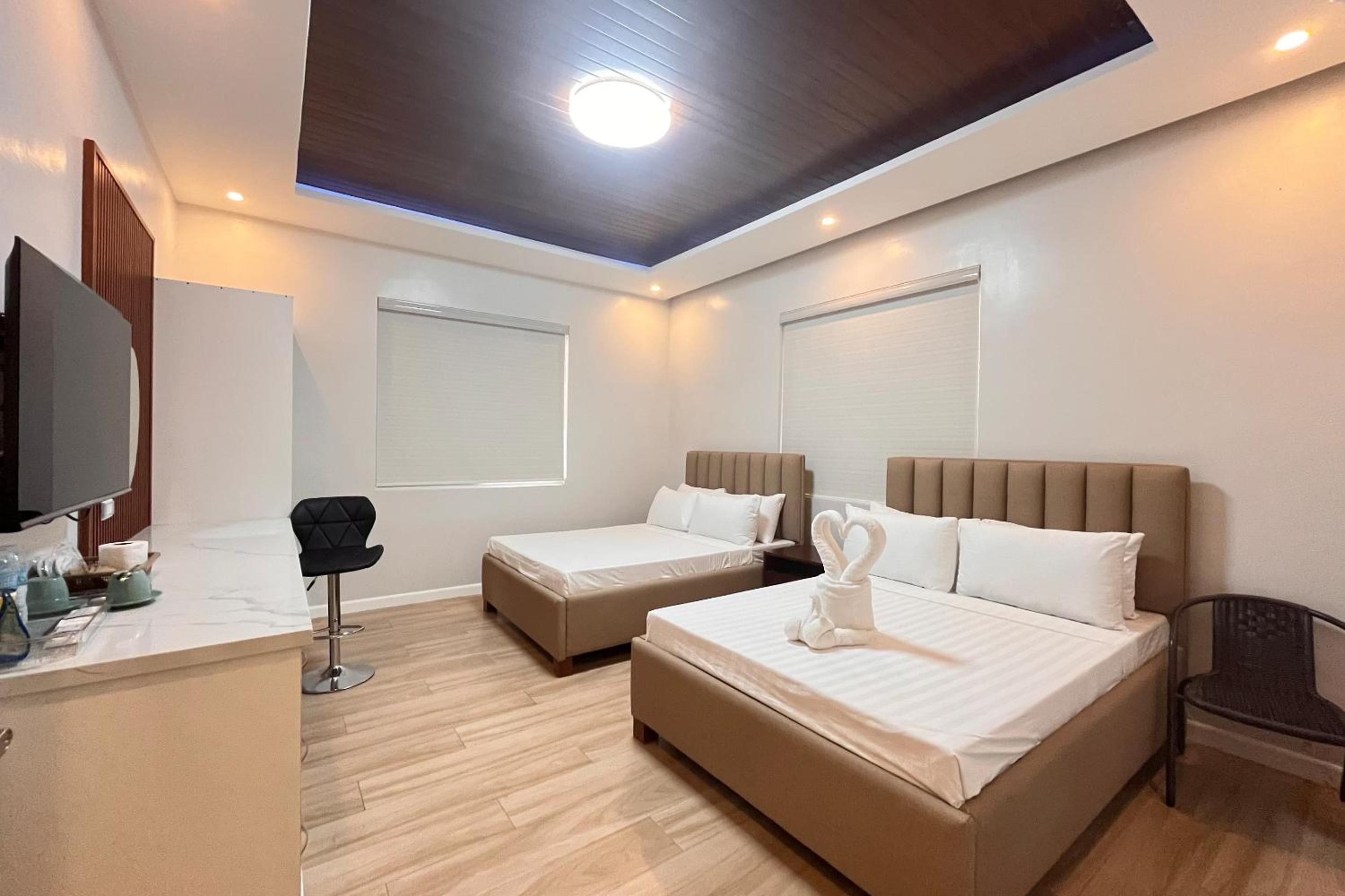 Two-Bedroom Villa - Photo 11