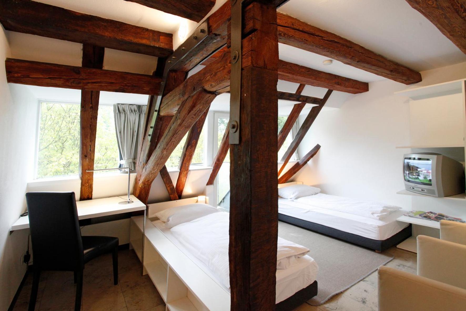 Standard Double or Twin Room with Garden View photo 1