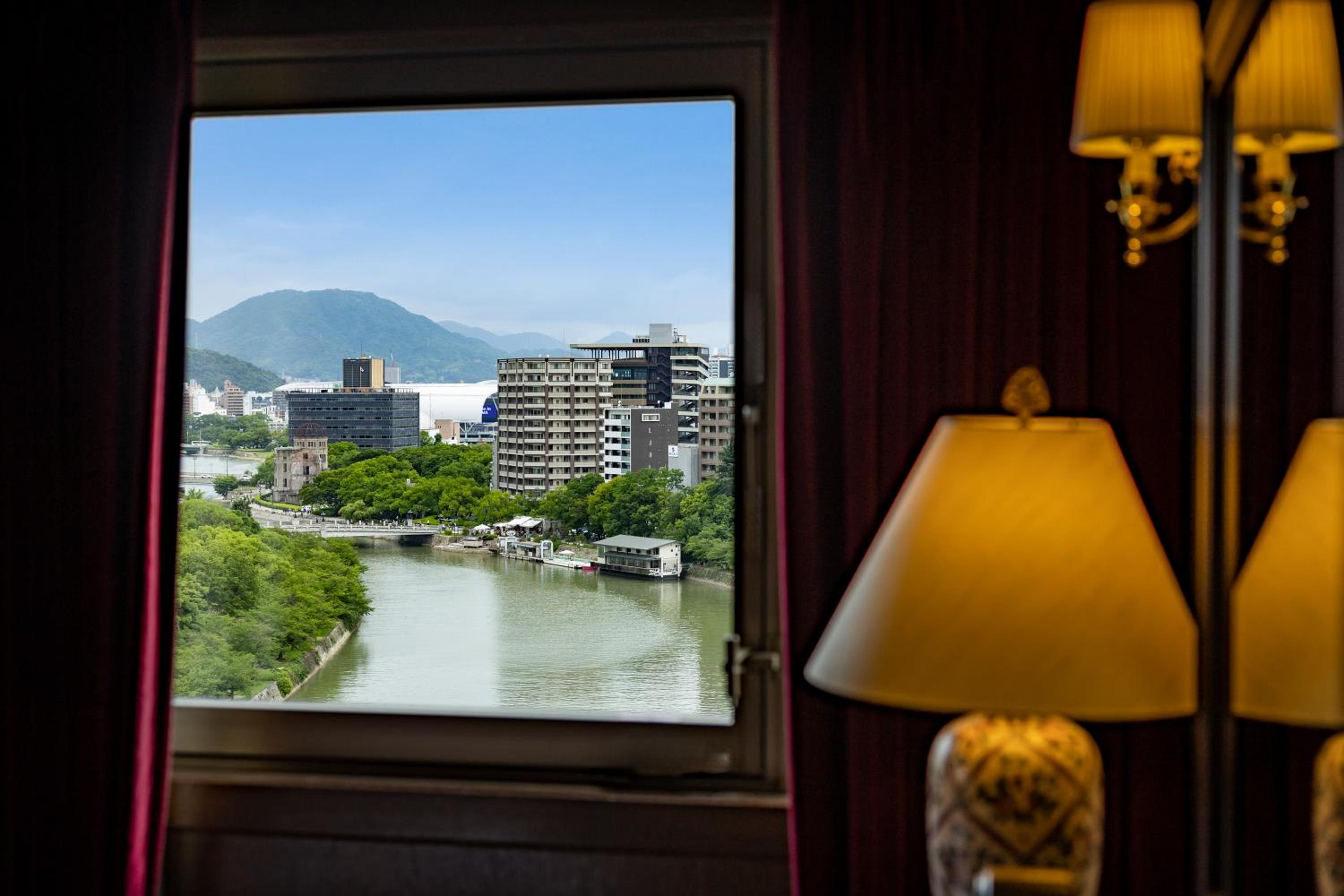 Suite with Park View with 2 extra bed - Non-Smoking - House Keeping is Optional with Additional Cost