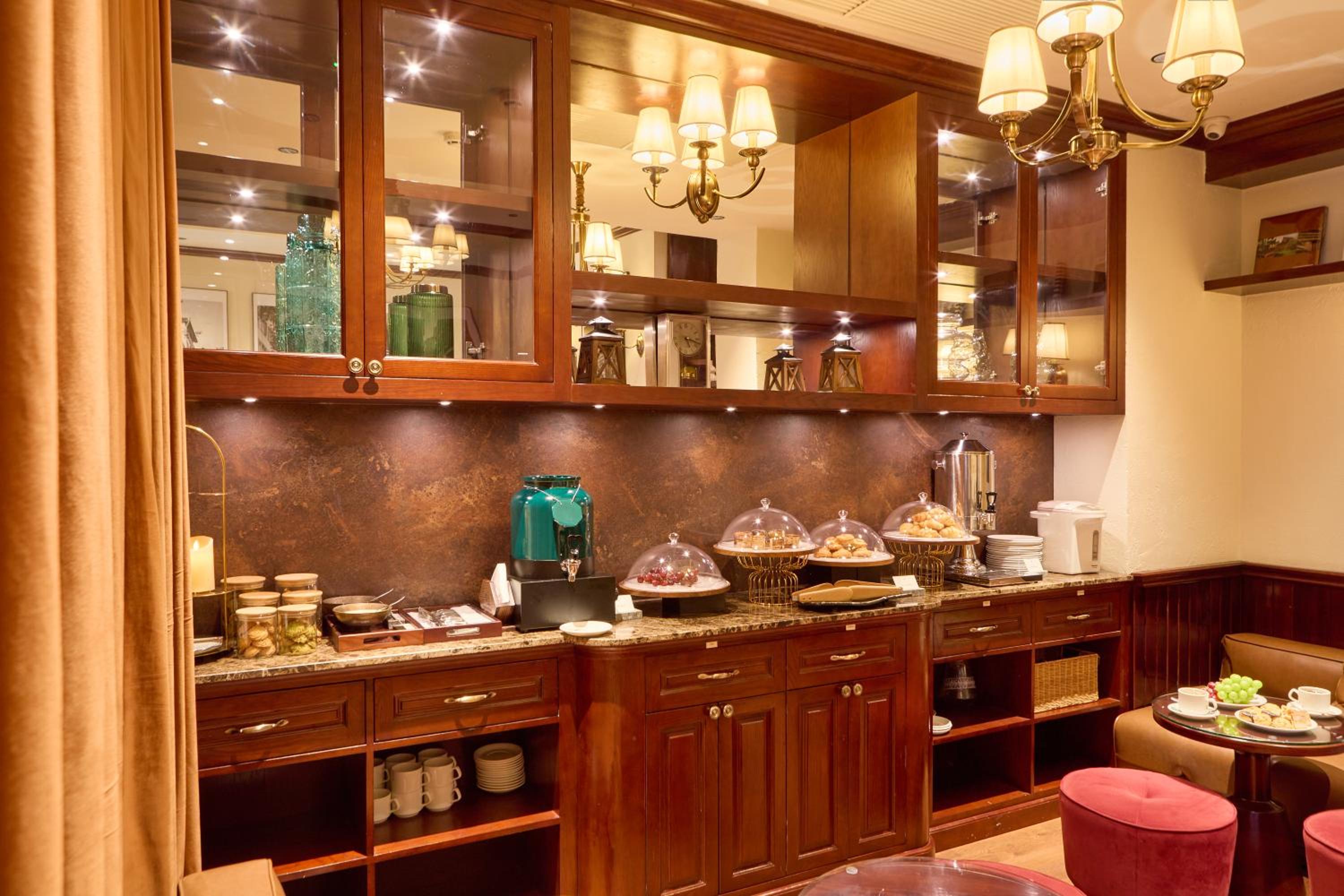Deluxe Double Room, Free Afternoon Tea photo 1