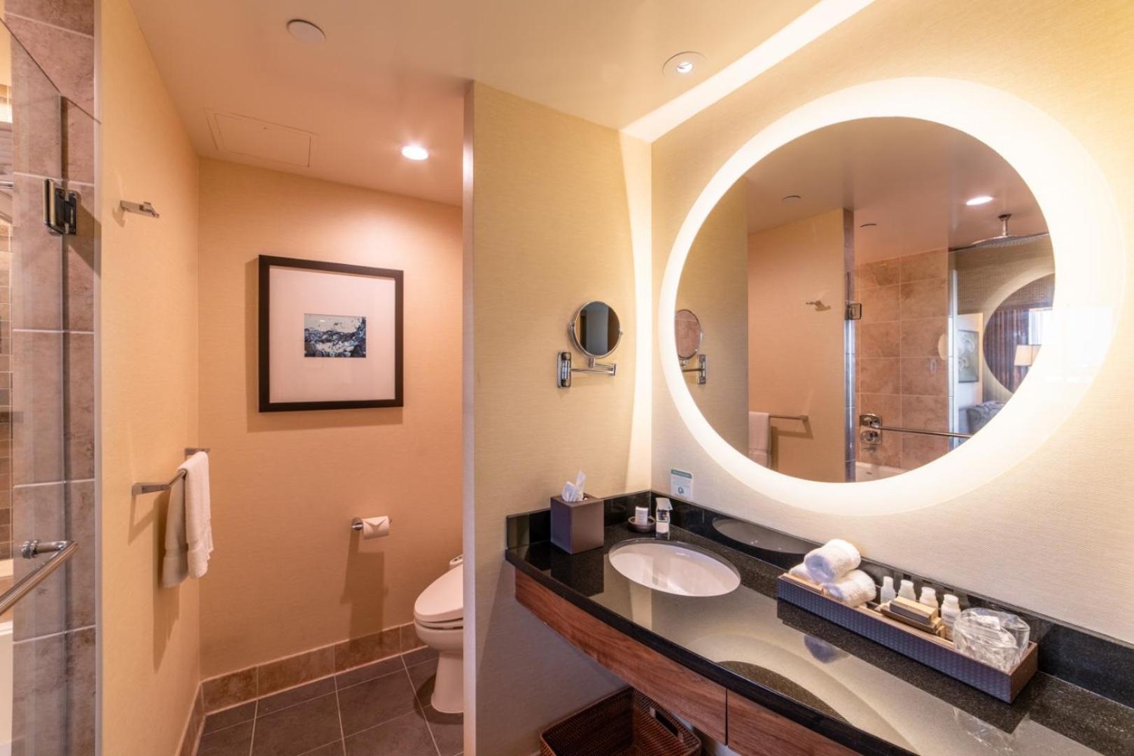 Queen Suite - Photo 4